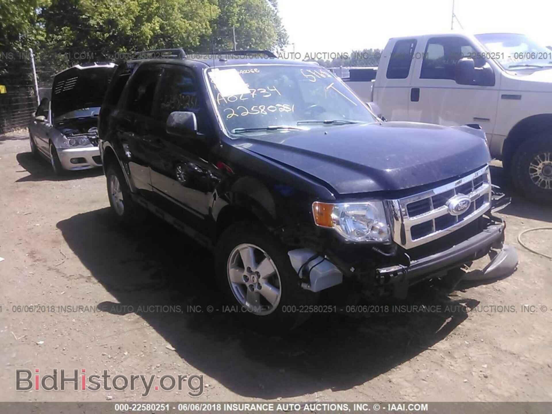 Photo 1FMCU0D76CKA82734 - Ford Escape 2012