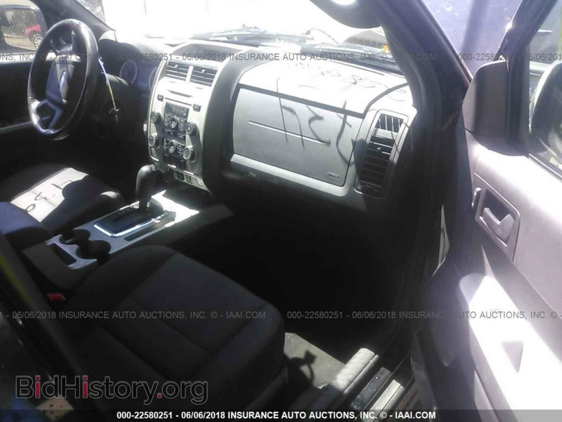 2012 Ford Escape - VIN: 1FMCU0D76CKA82734 - Фото 5
