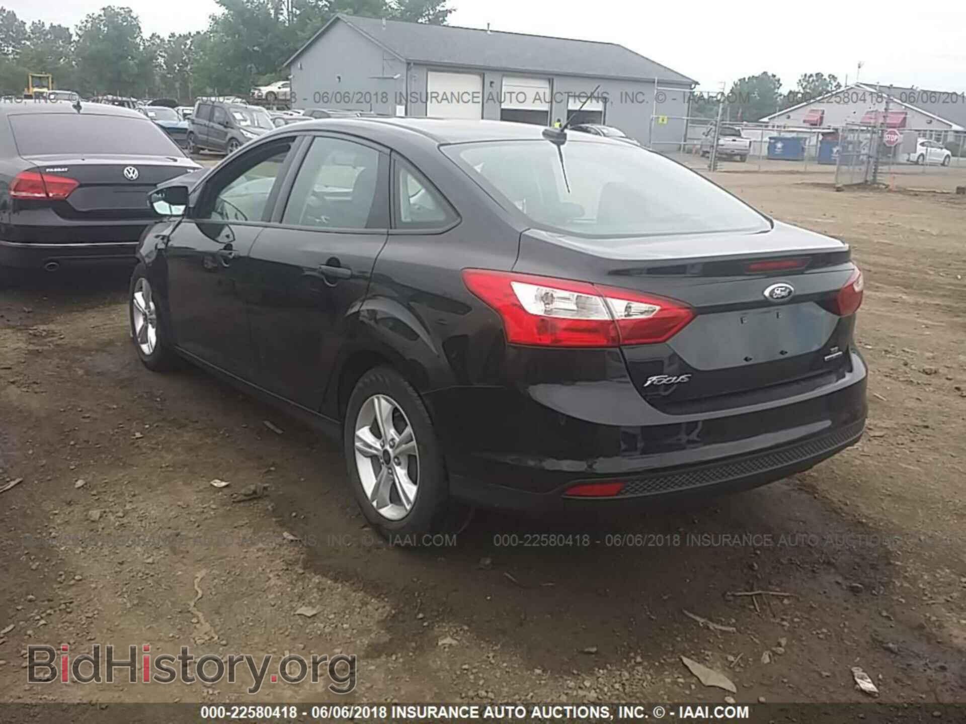 2014 Ford Focus - VIN: 1FADP3F20EL310359 - Фото 3