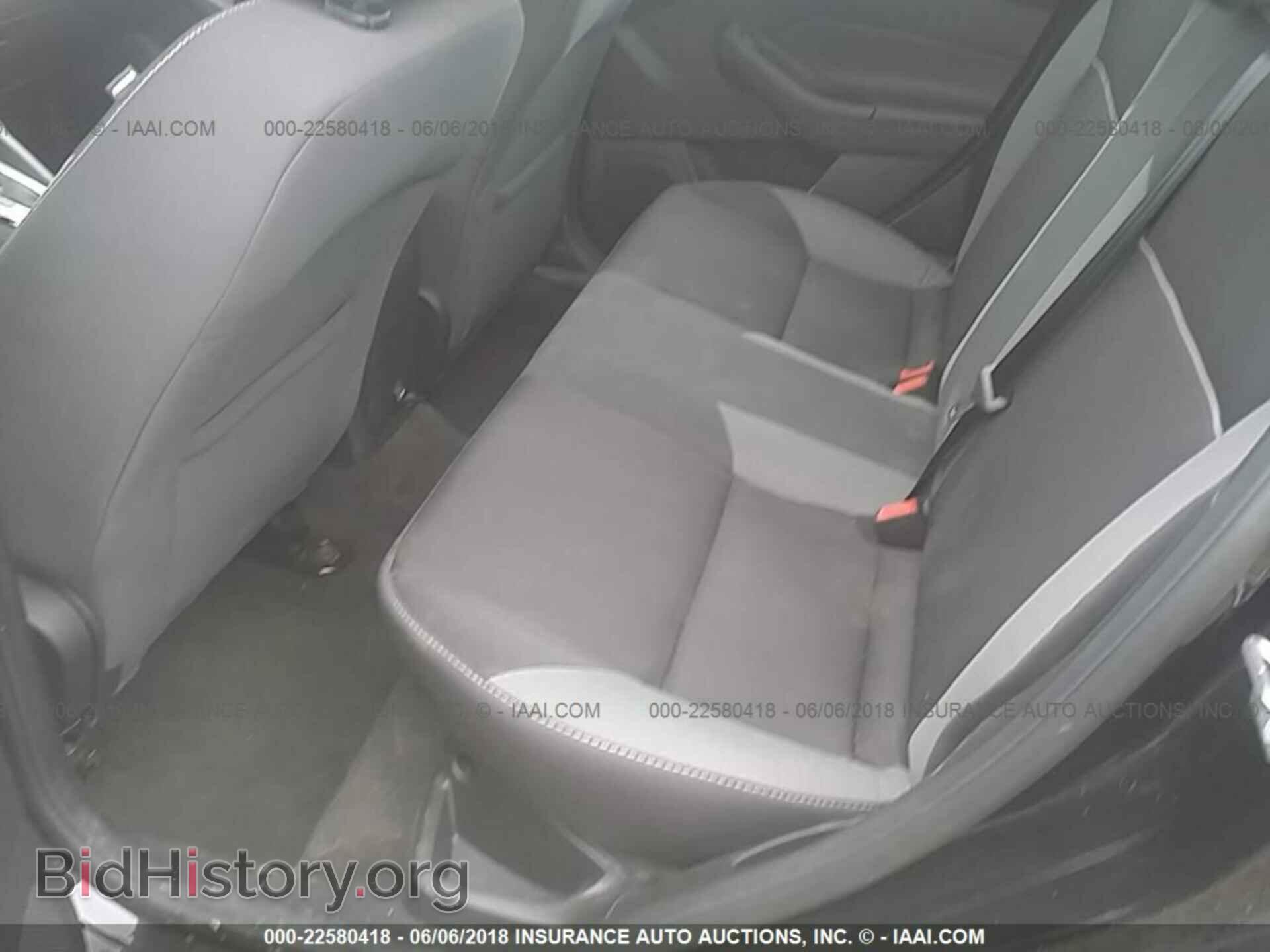 2014 Ford Focus - VIN: 1FADP3F20EL310359 - Фото 8