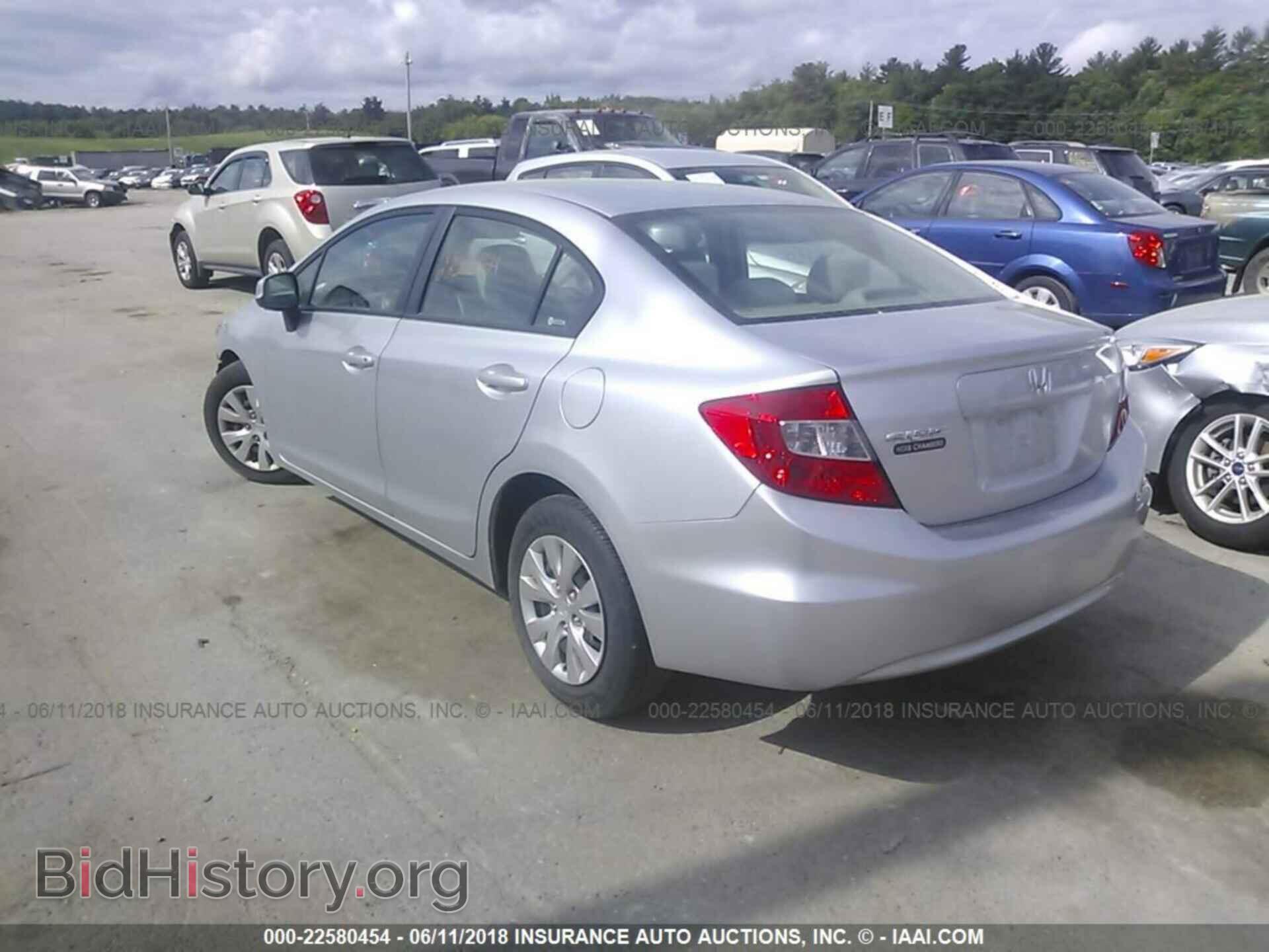 2012 Honda CIVIC (VIN 2HGFB2F56CH604513) — фото 3 из 10