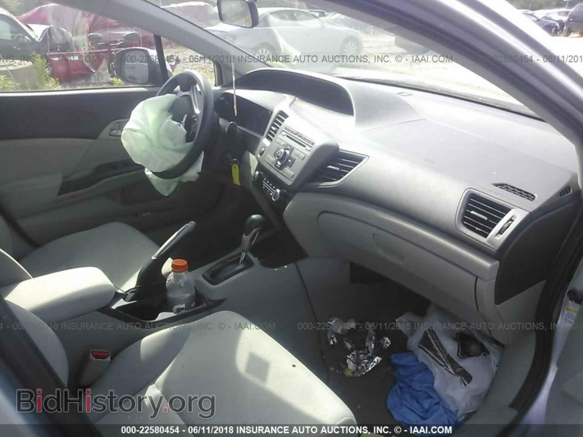 2012 Honda CIVIC (VIN 2HGFB2F56CH604513) — фото 5 из 10