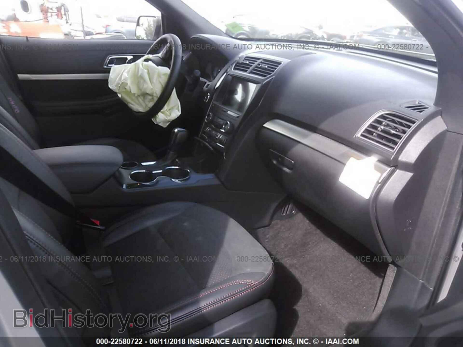 2018 Ford Explorer - VIN: 1FM5K7D81JGB26915 - Photo 5