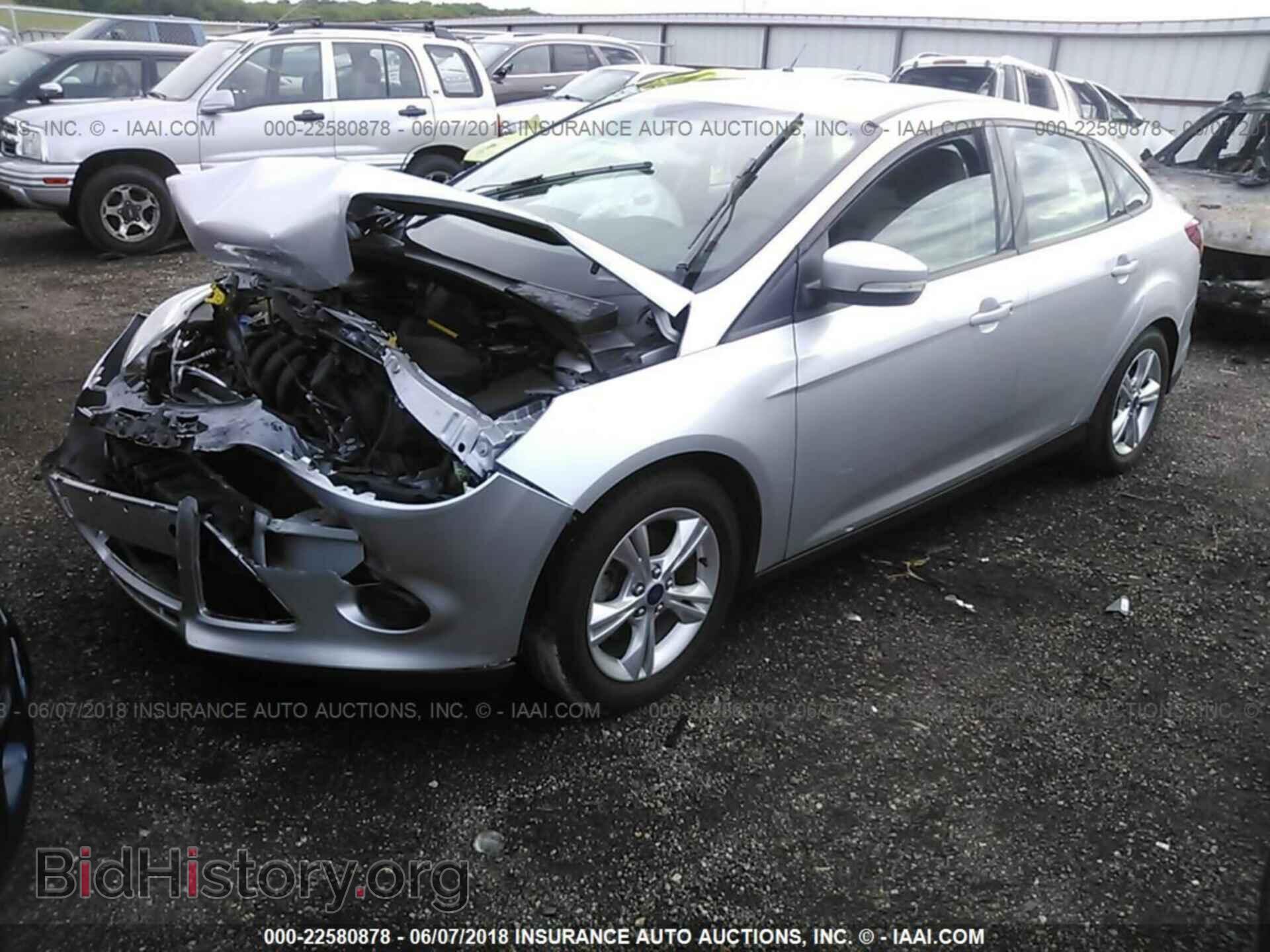 2014 Ford Focus - VIN: 1FADP3F22EL209162 - Фото 2