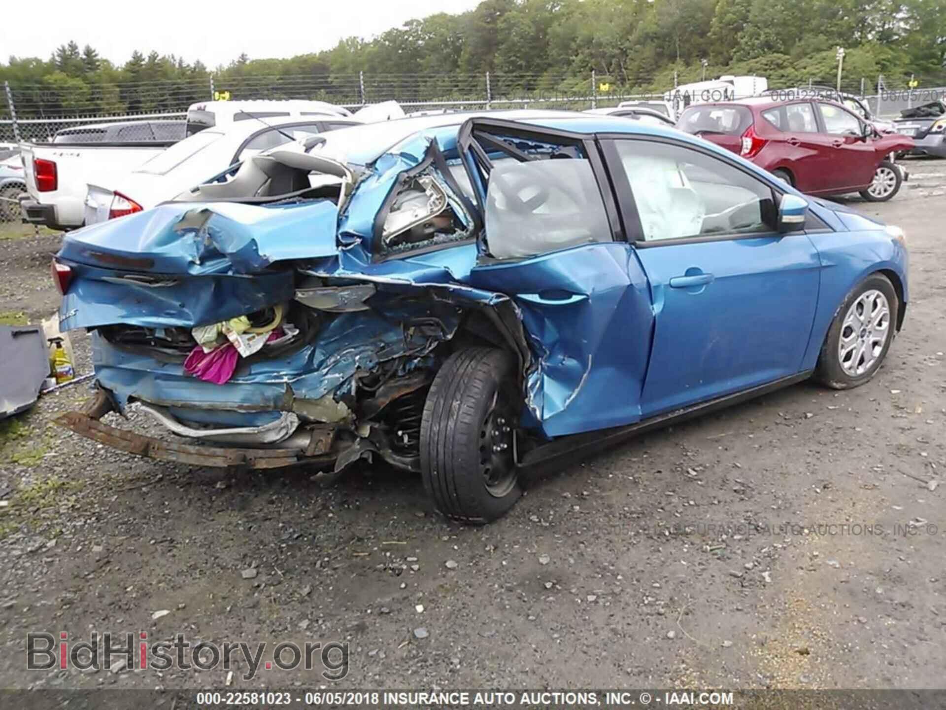 2012 Ford Focus - VIN: 1FAHP3F27CL187321 - Фото 4