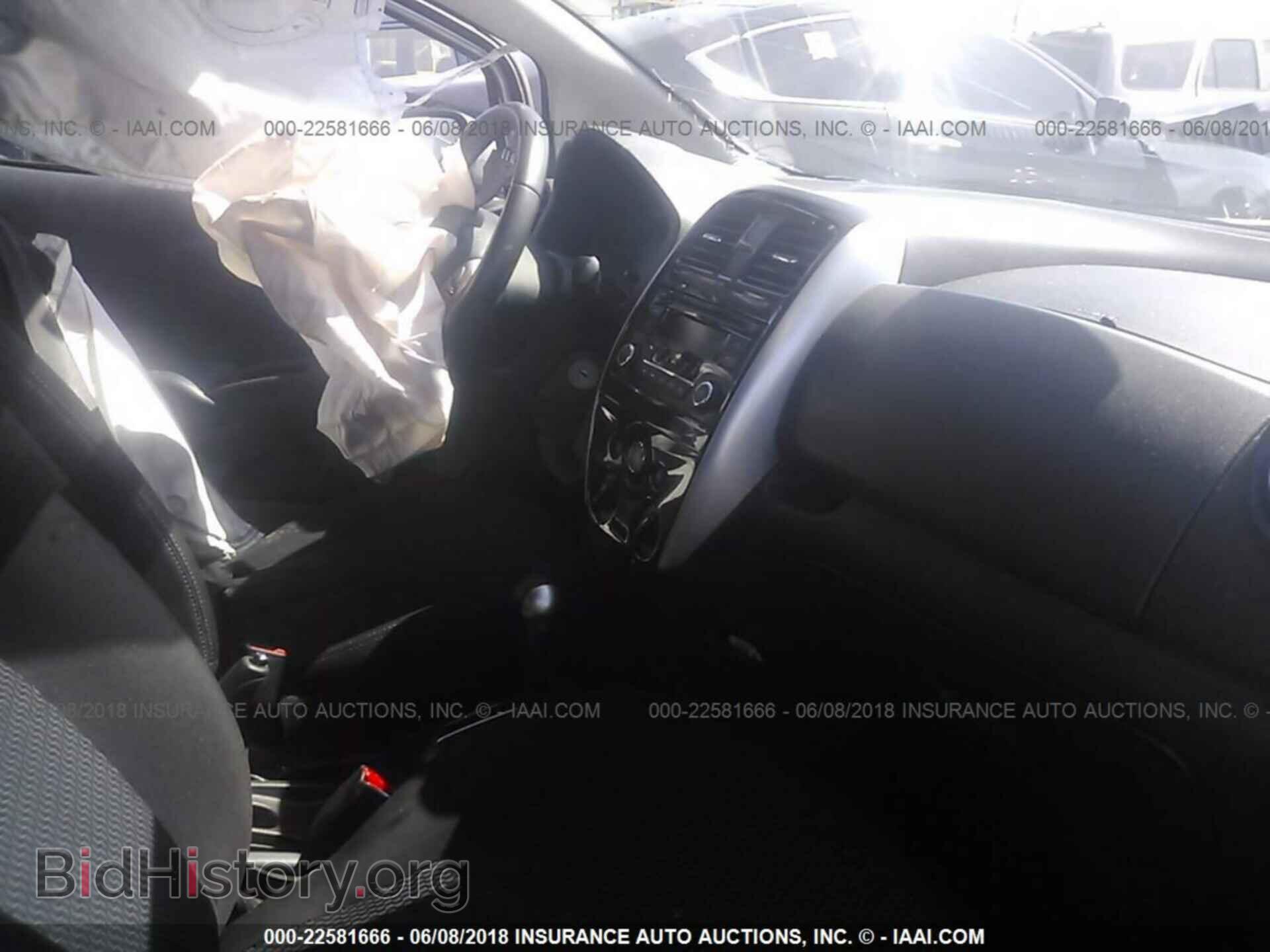 2015 Nissan Versa note - VIN: 3N1CE2CP5FL357529 - Фото 5