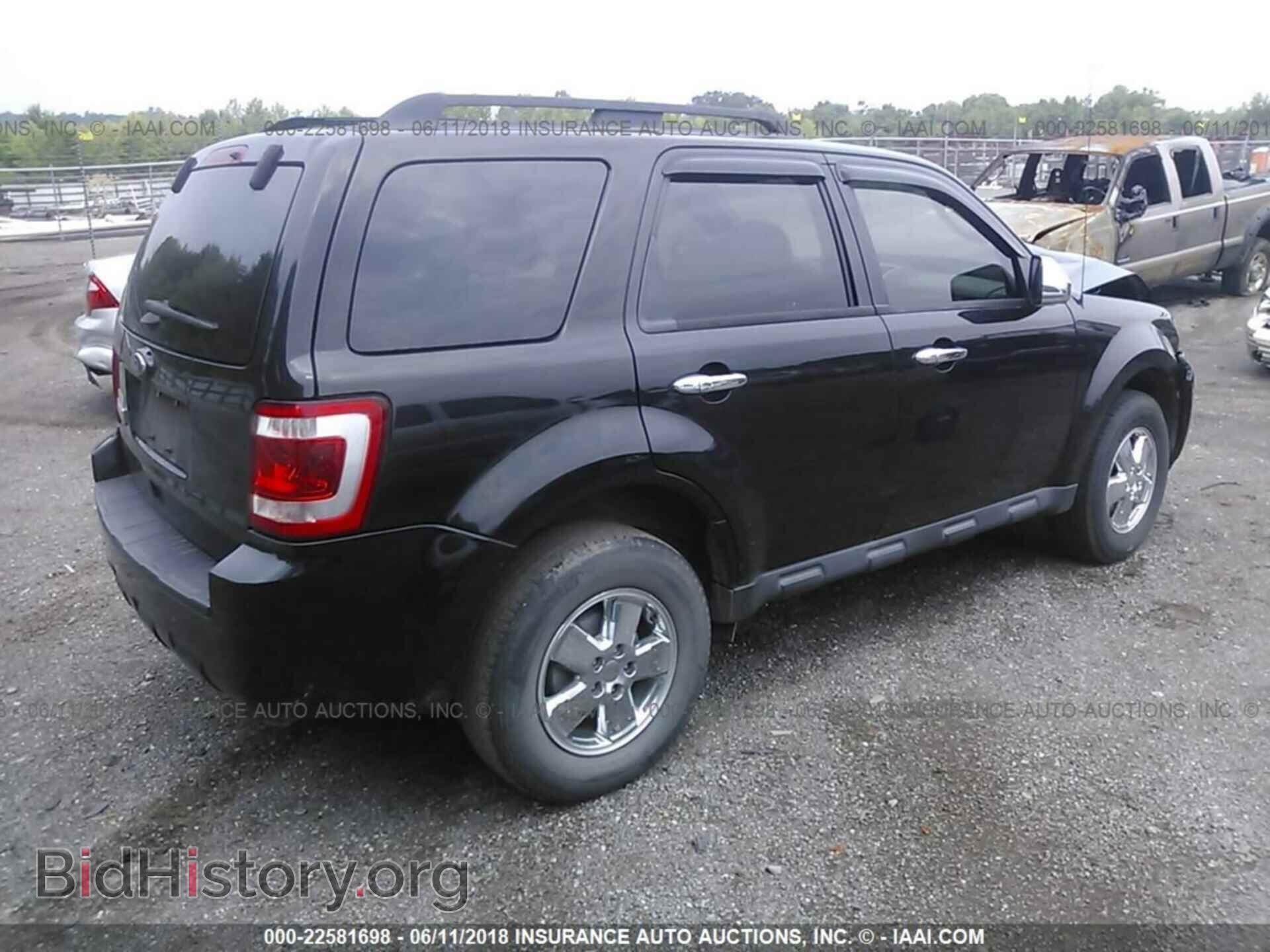 2011 Ford Escape - VIN: 1FMCU0D79BKC22810 - Photo 4