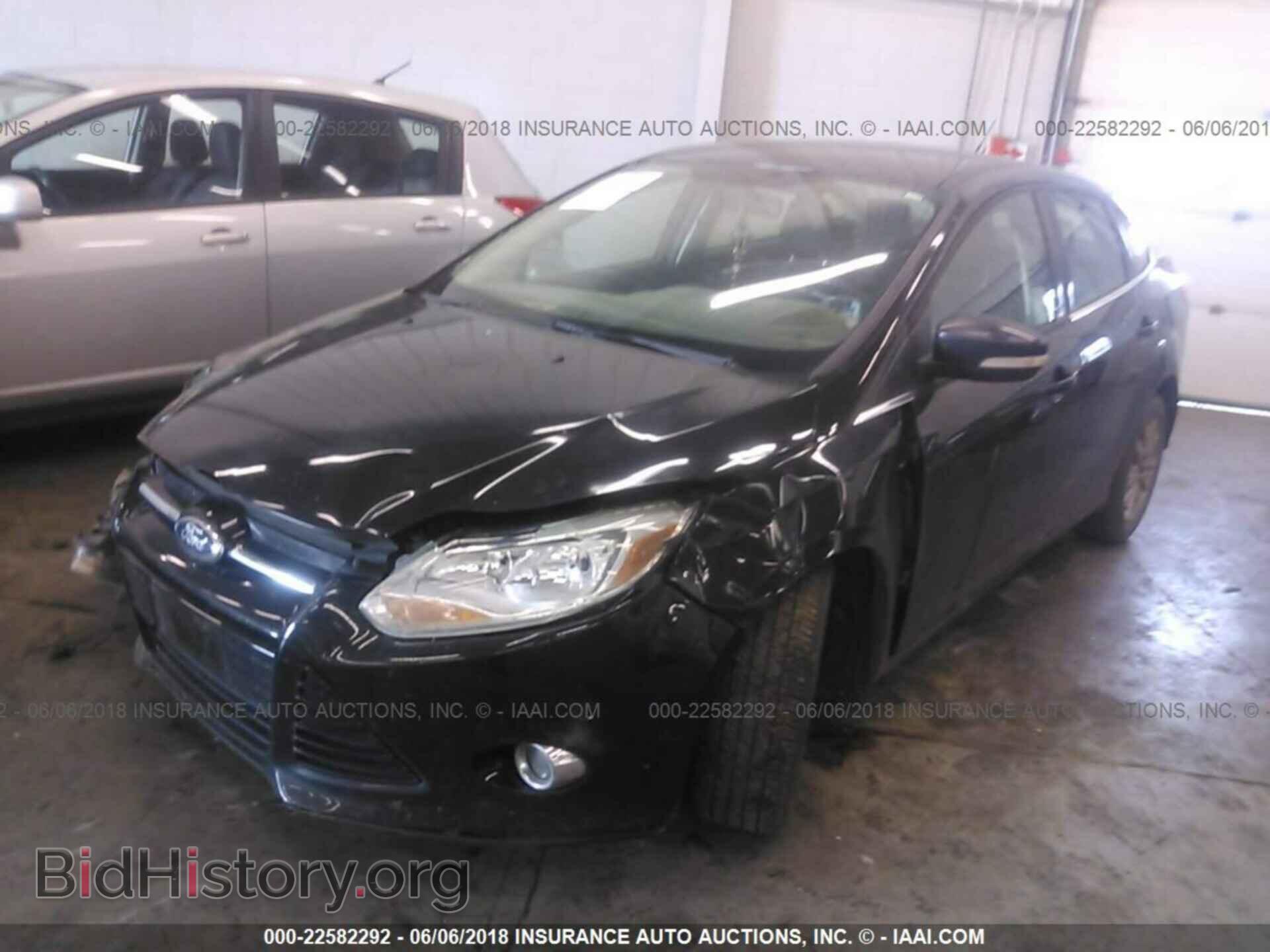 2012 Ford Focus - VIN: 1FAHP3H25CL349024 - Фото 2