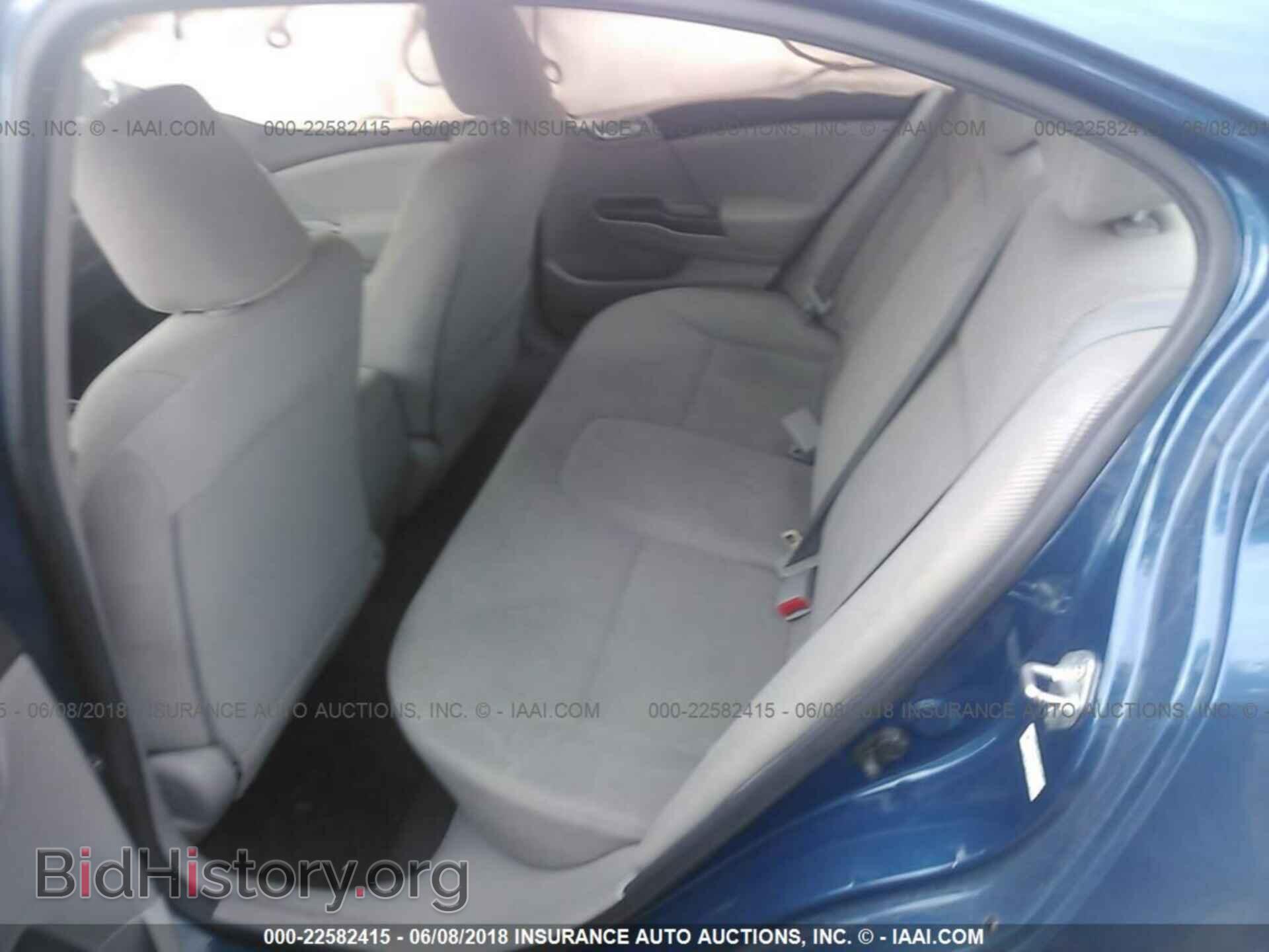 2012 Honda Civic - VIN: 19XFB2F54CE068249 - Photo 8