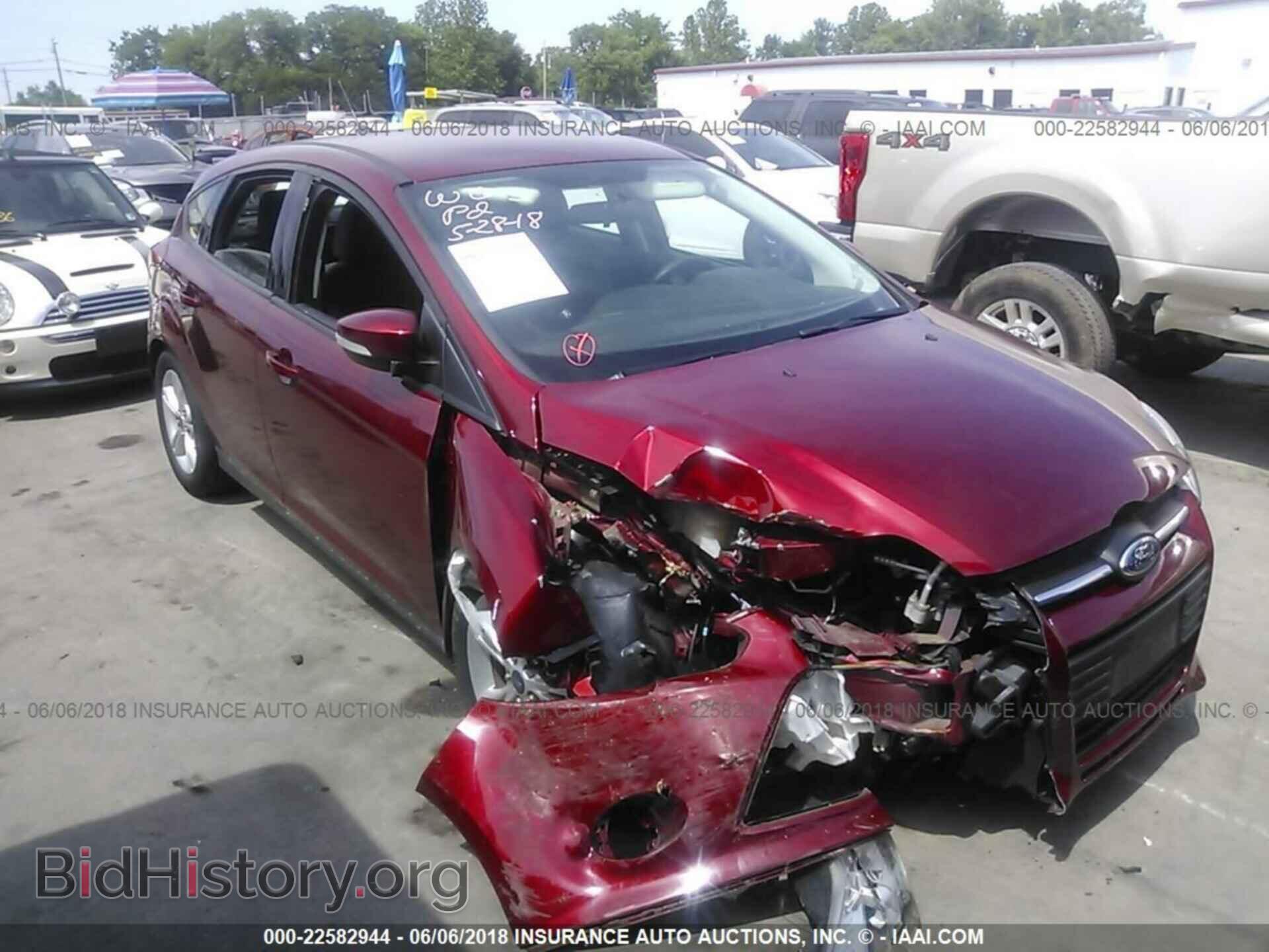 Photo 1FADP3K29EL381565 - Ford Focus 2014