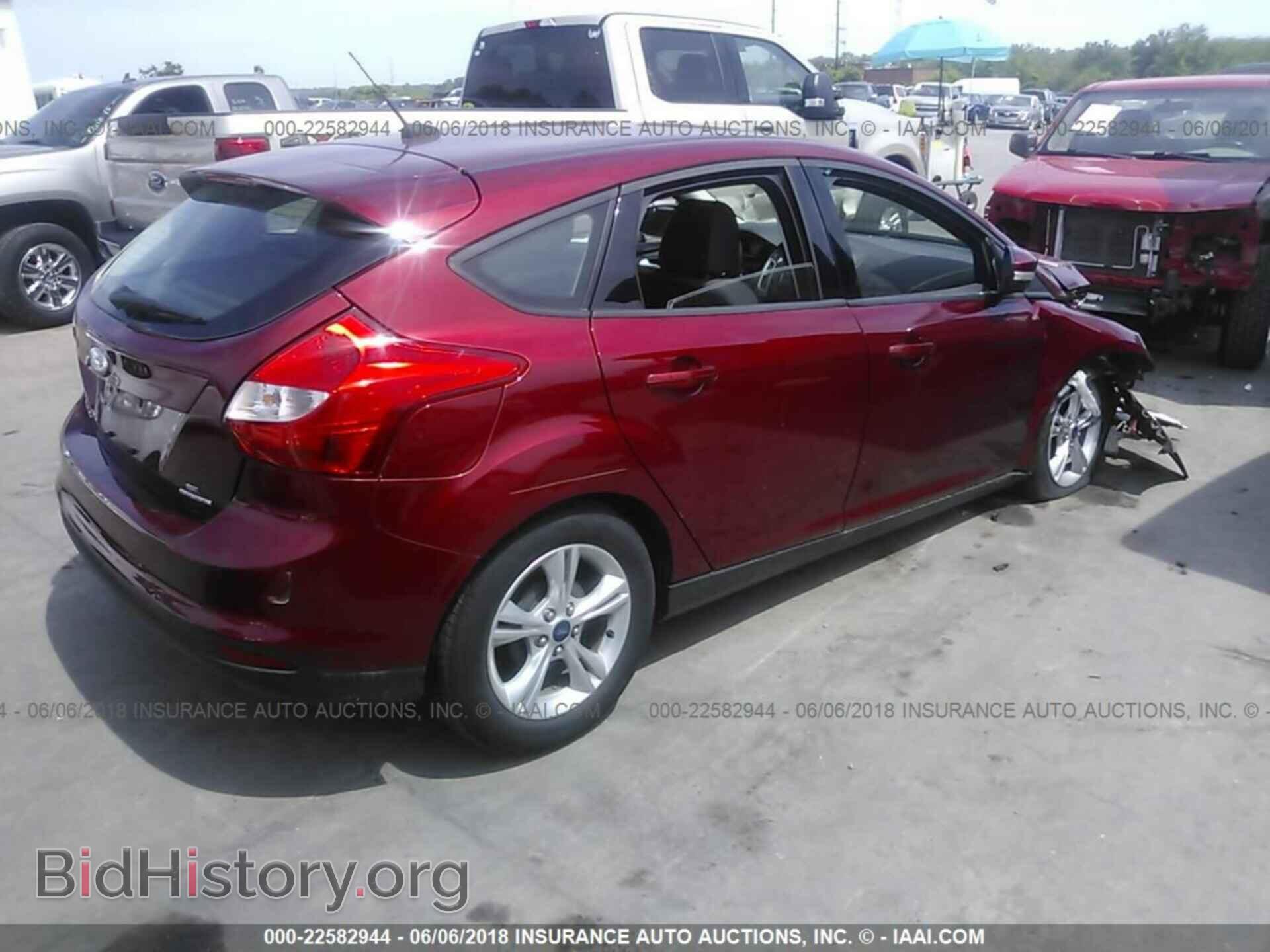 2014 Ford Focus - VIN: 1FADP3K29EL381565 - Фото 4