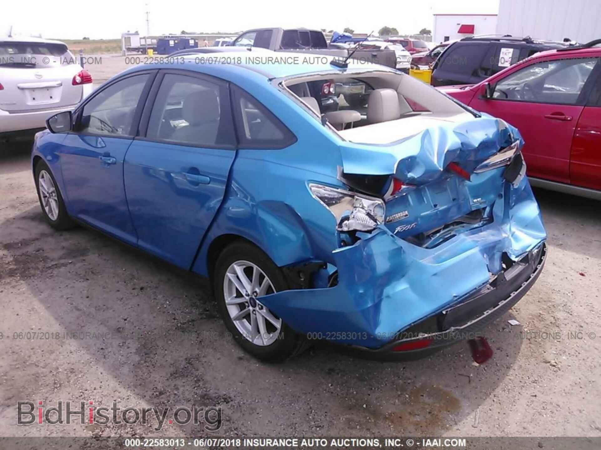 2015 Ford Focus - VIN: 1FADP3F27FL255331 - Фото 3