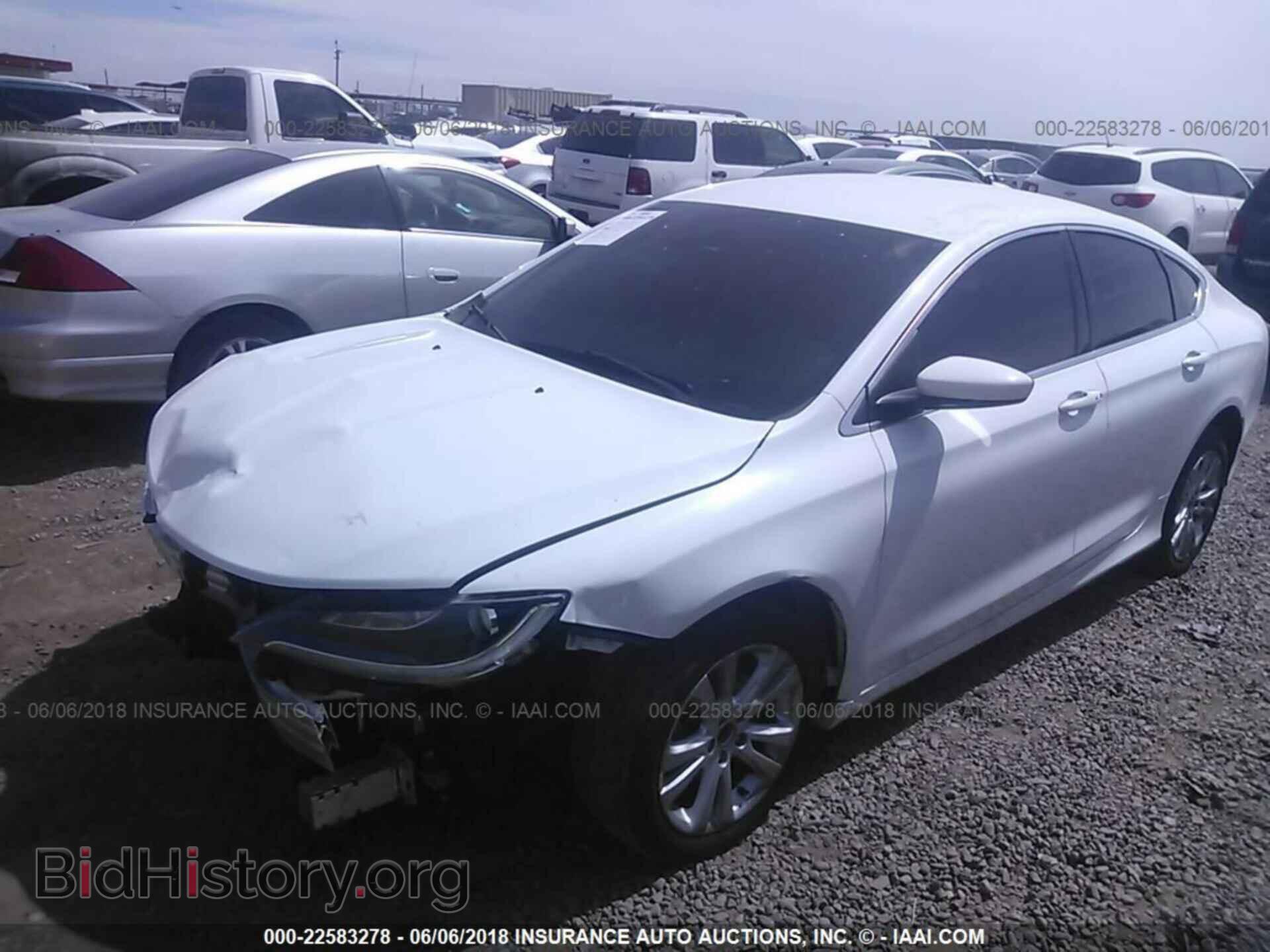 2016 CHRYSLER 200 - VIN: 1C3CCCAB6GN171133 - Photo 2