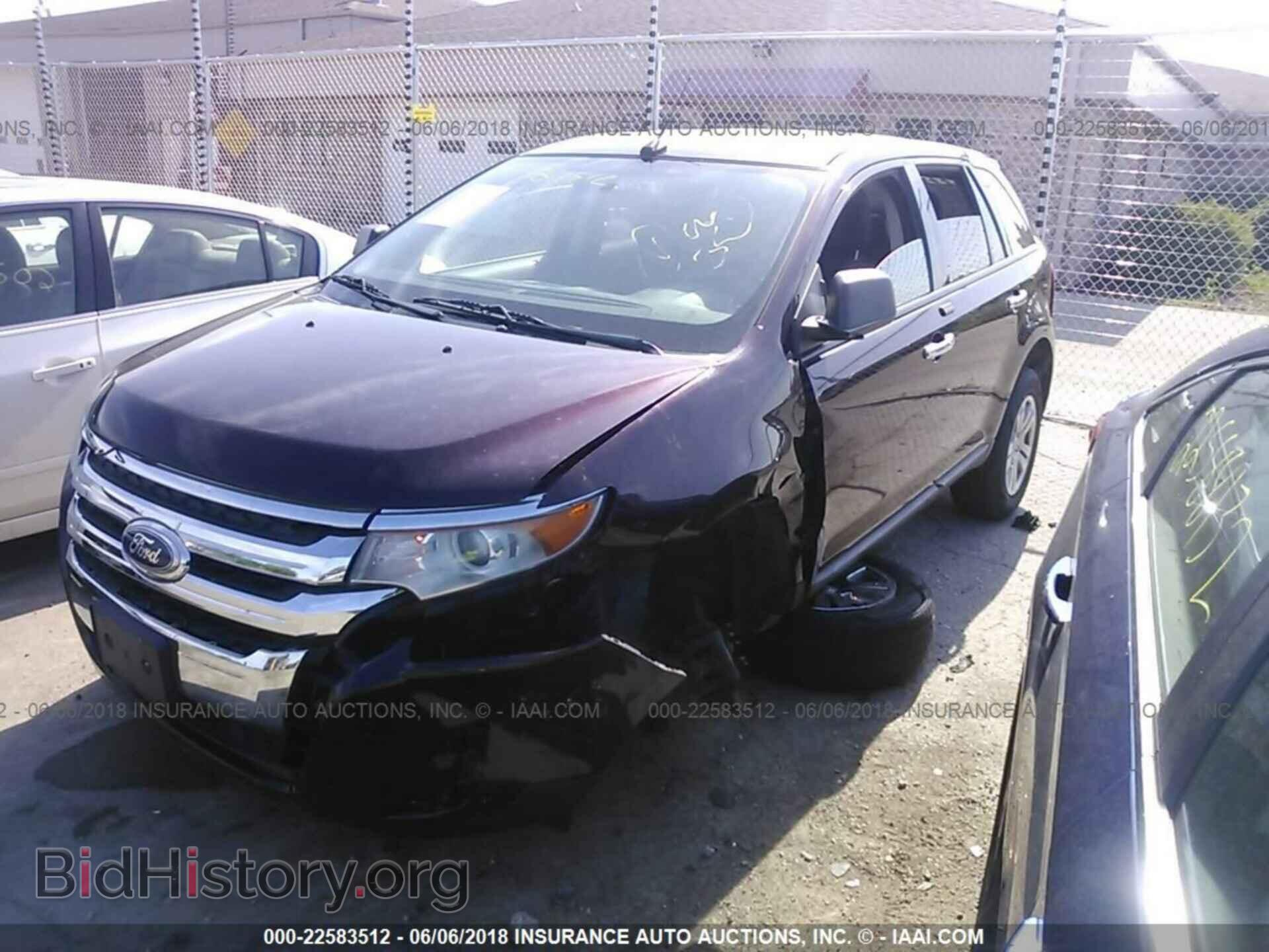2011 Ford Edge - VIN: 2FMDK3GC8BBA02587 - Photo 2