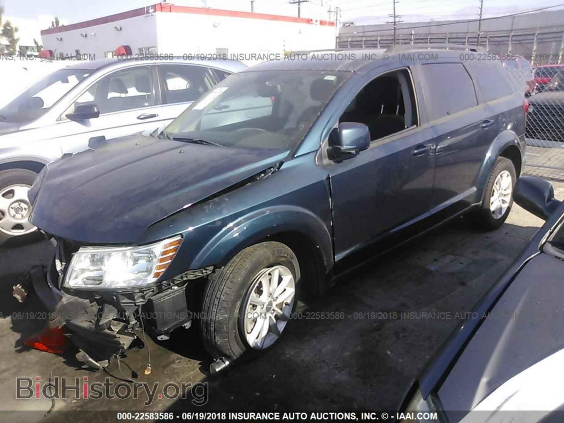 2015 Dodge Journey - VIN: 3C4PDCBG6FT551818 - Фото 2