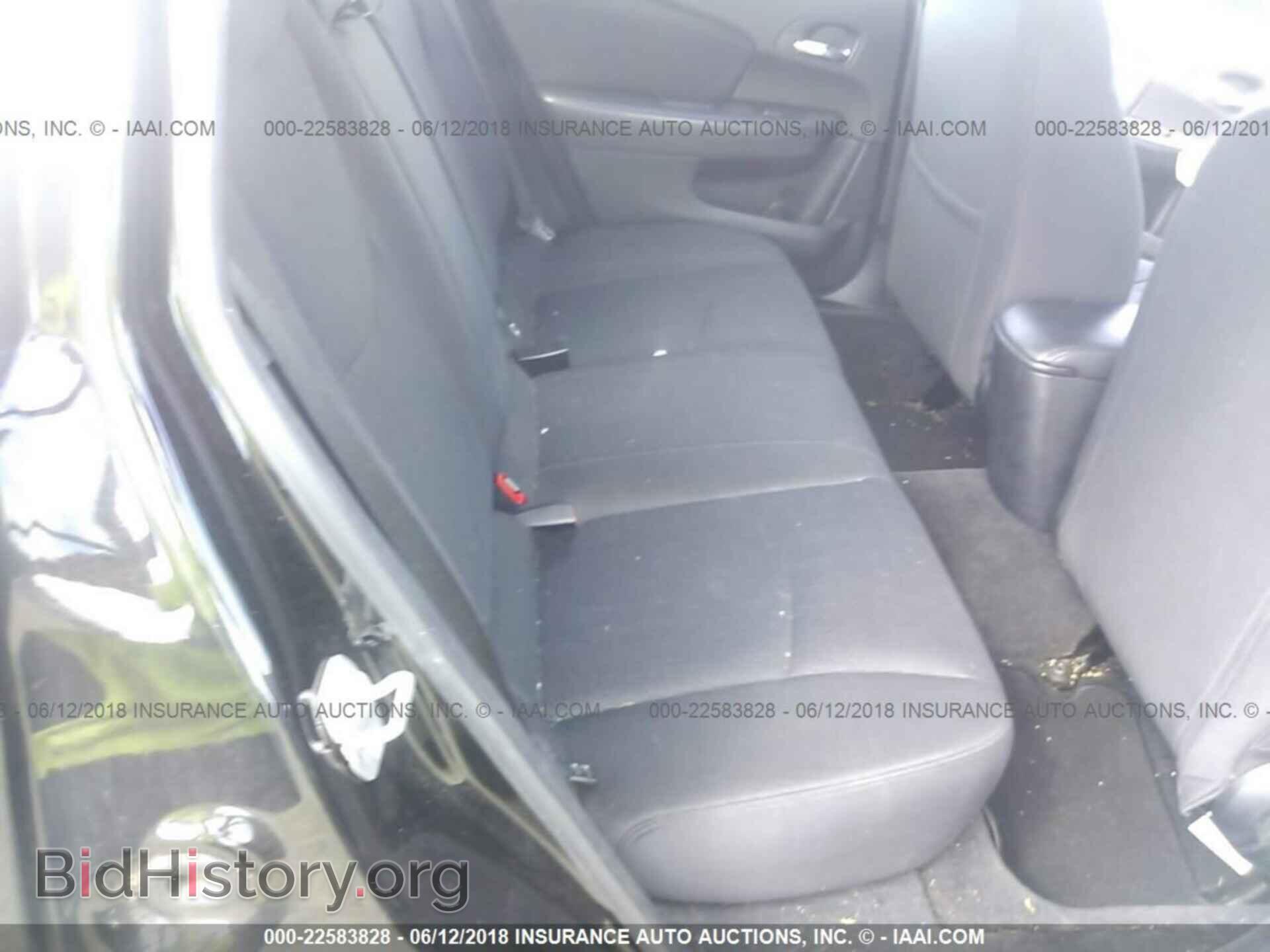 2012 Chrysler 200 - VIN: 1C3CCBAB2CN317922 - Фото 8
