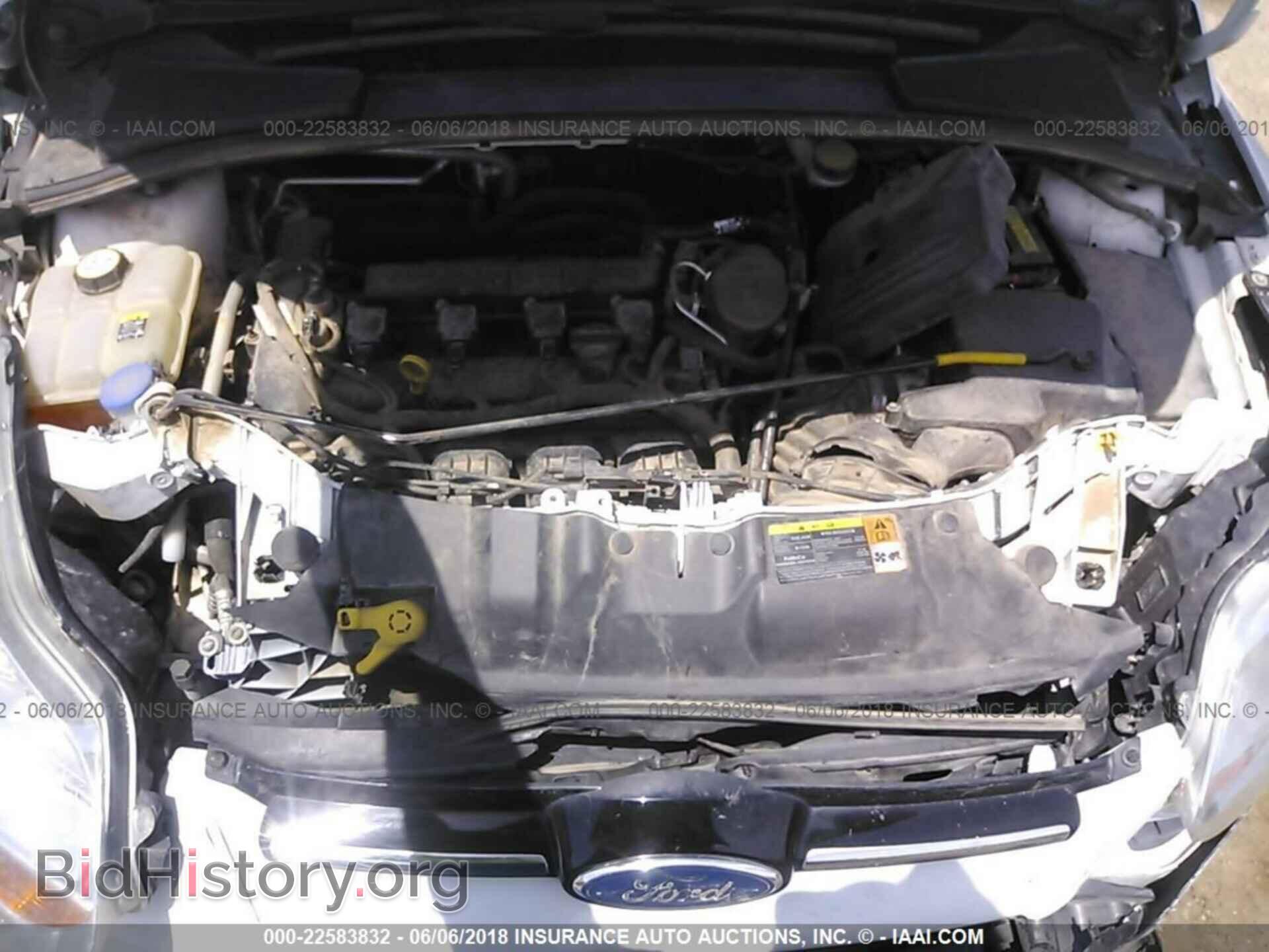 2012 Ford Focus - VIN: 1FAHP3K28CL267331 - Photo 10