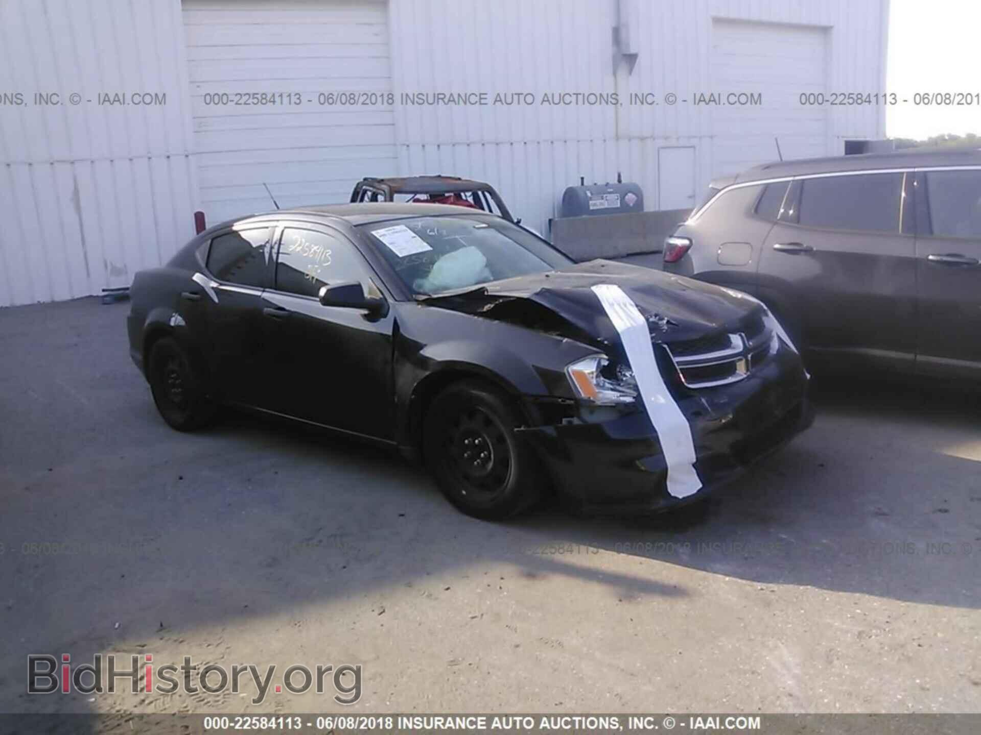 Photo 1B3BD4FBXBN517262 - Dodge Avenger 2011