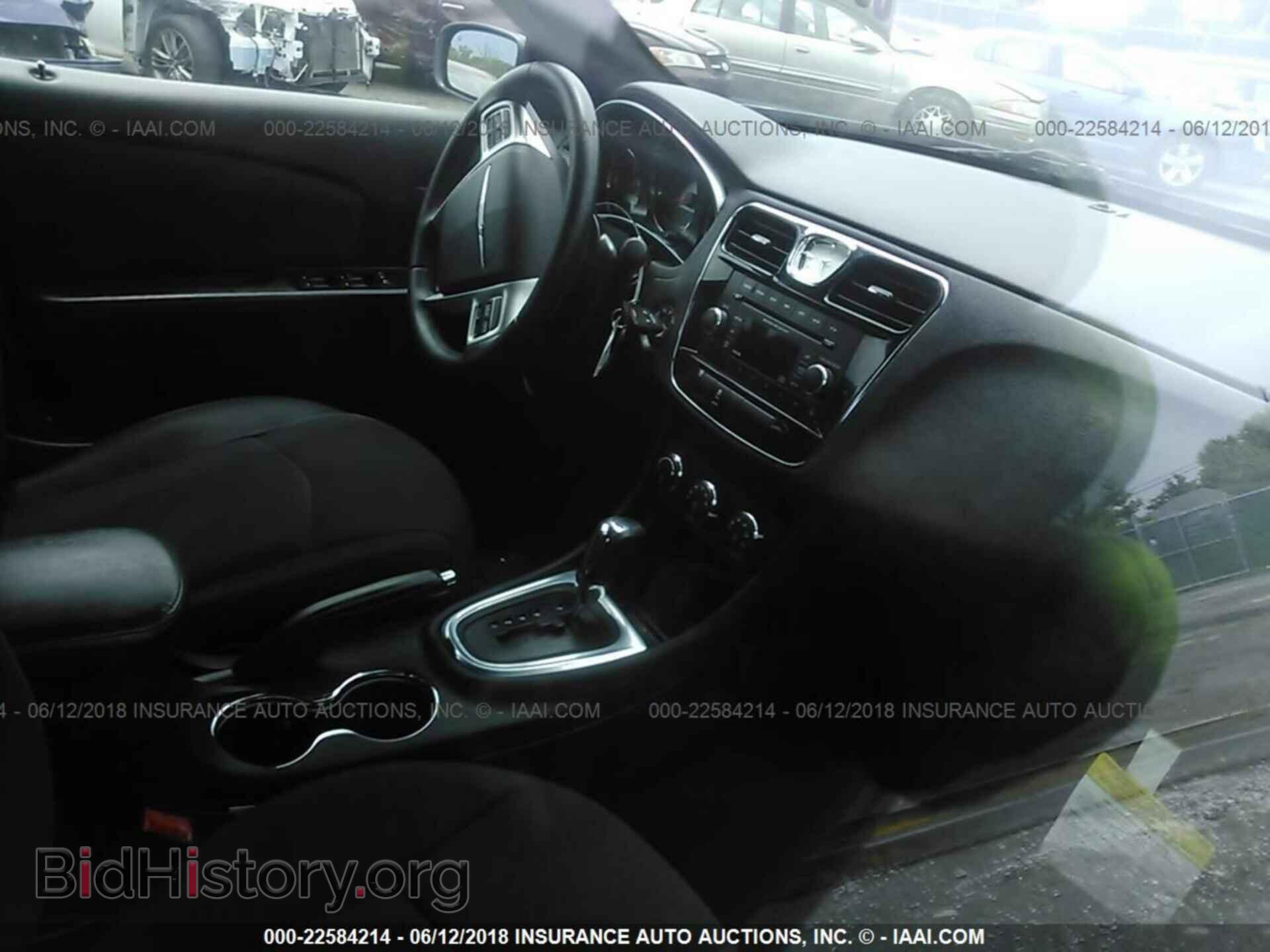 2013 Chrysler 200 - VIN: 1C3CCBBG7DN514774 - Photo 5
