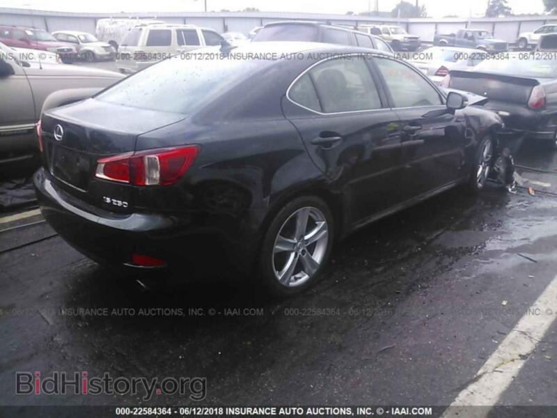 2011 Lexus IS (VIN JTHBF5C26B5142214) — фото 4 из 10