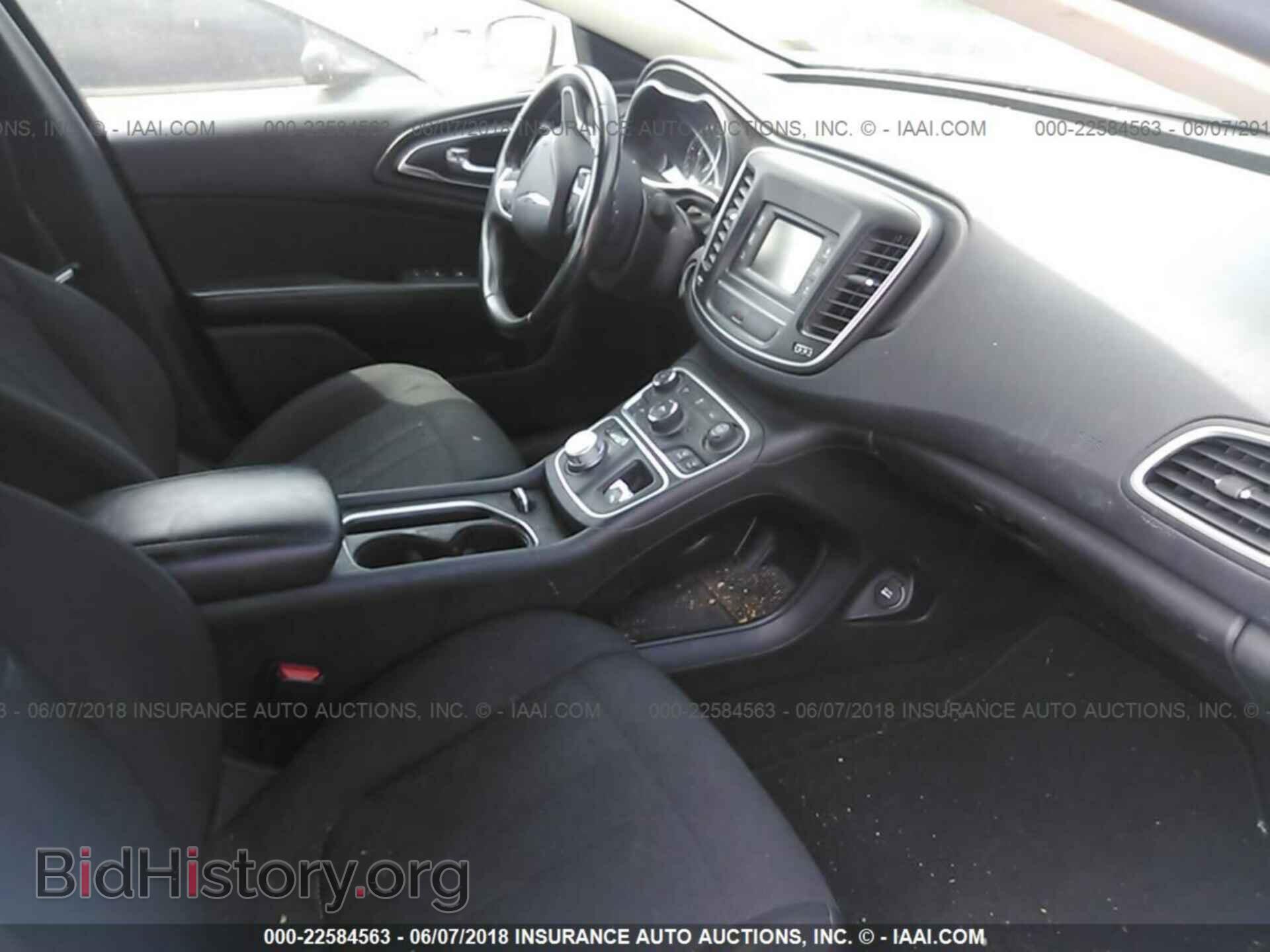 2015 Chrysler 200 - VIN: 1C3CCCAB9FN624661 - Фото 5