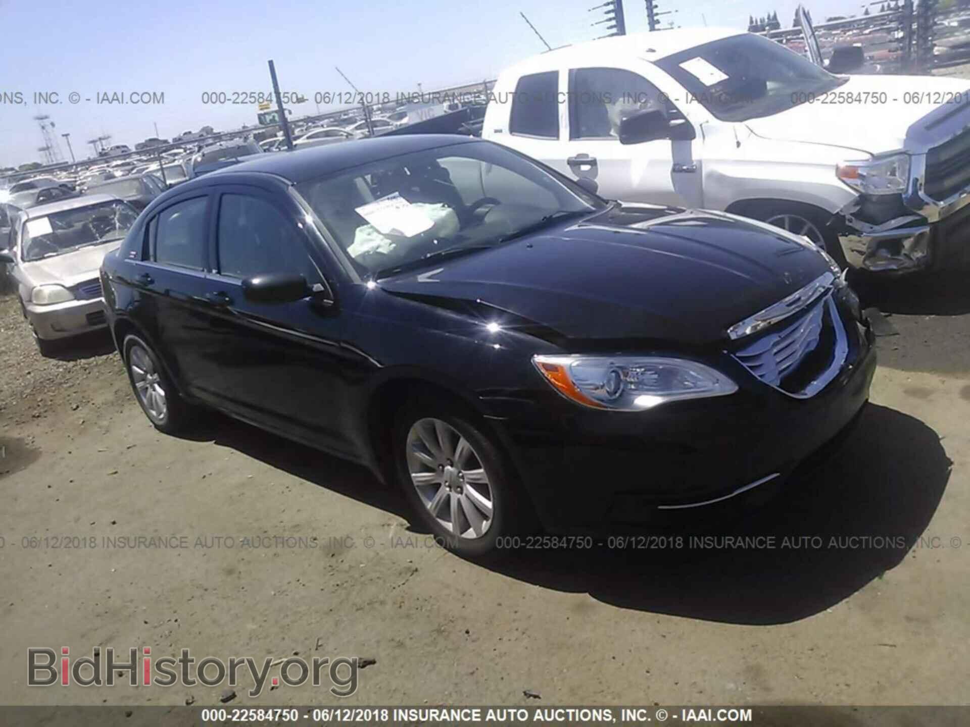 Фотография 1C3CCBBB6CN113445 - Chrysler 200 2012