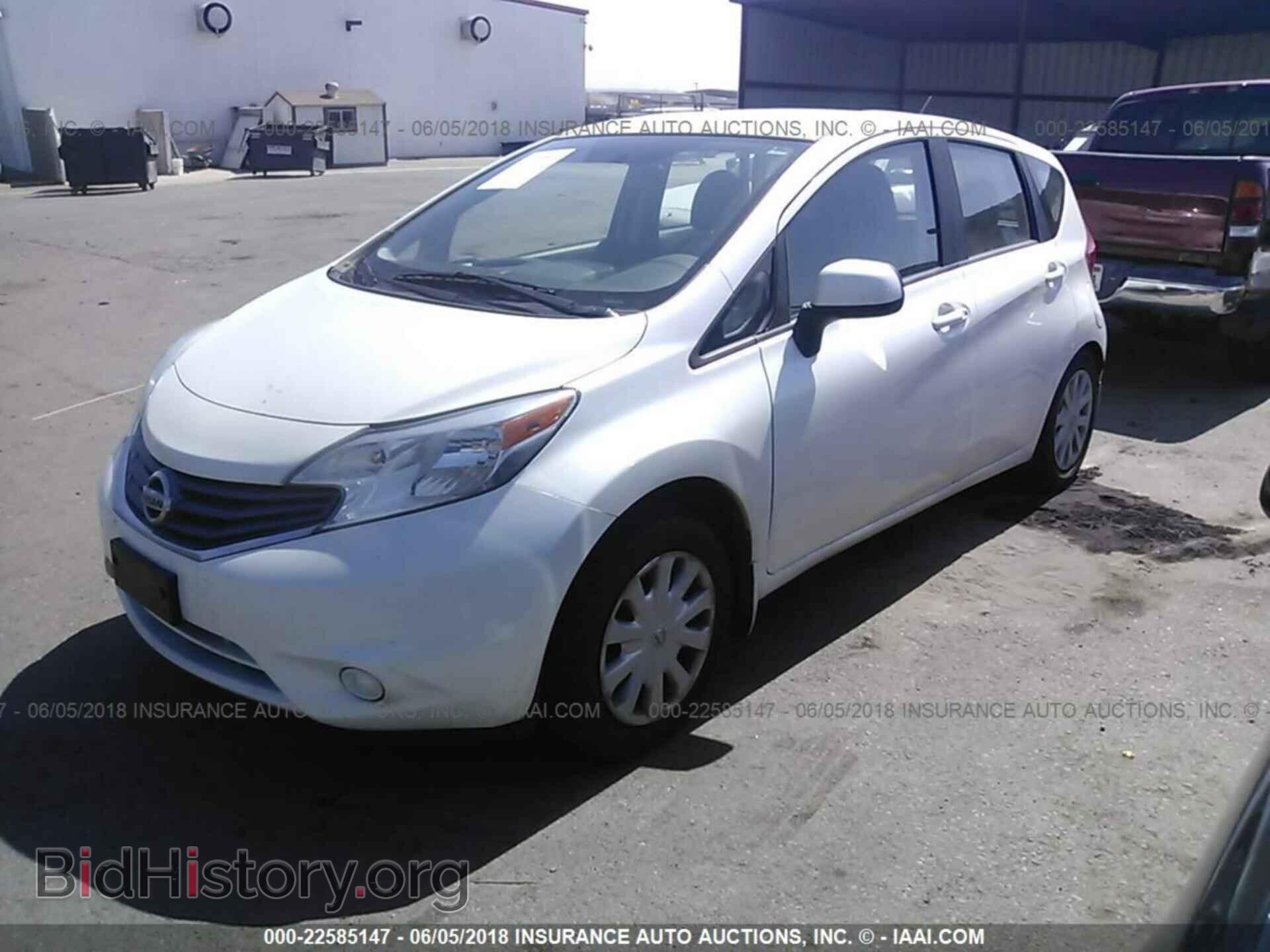 2014 Nissan Versa note - VIN: 3N1CE2CP4EL430727 - Photo 2