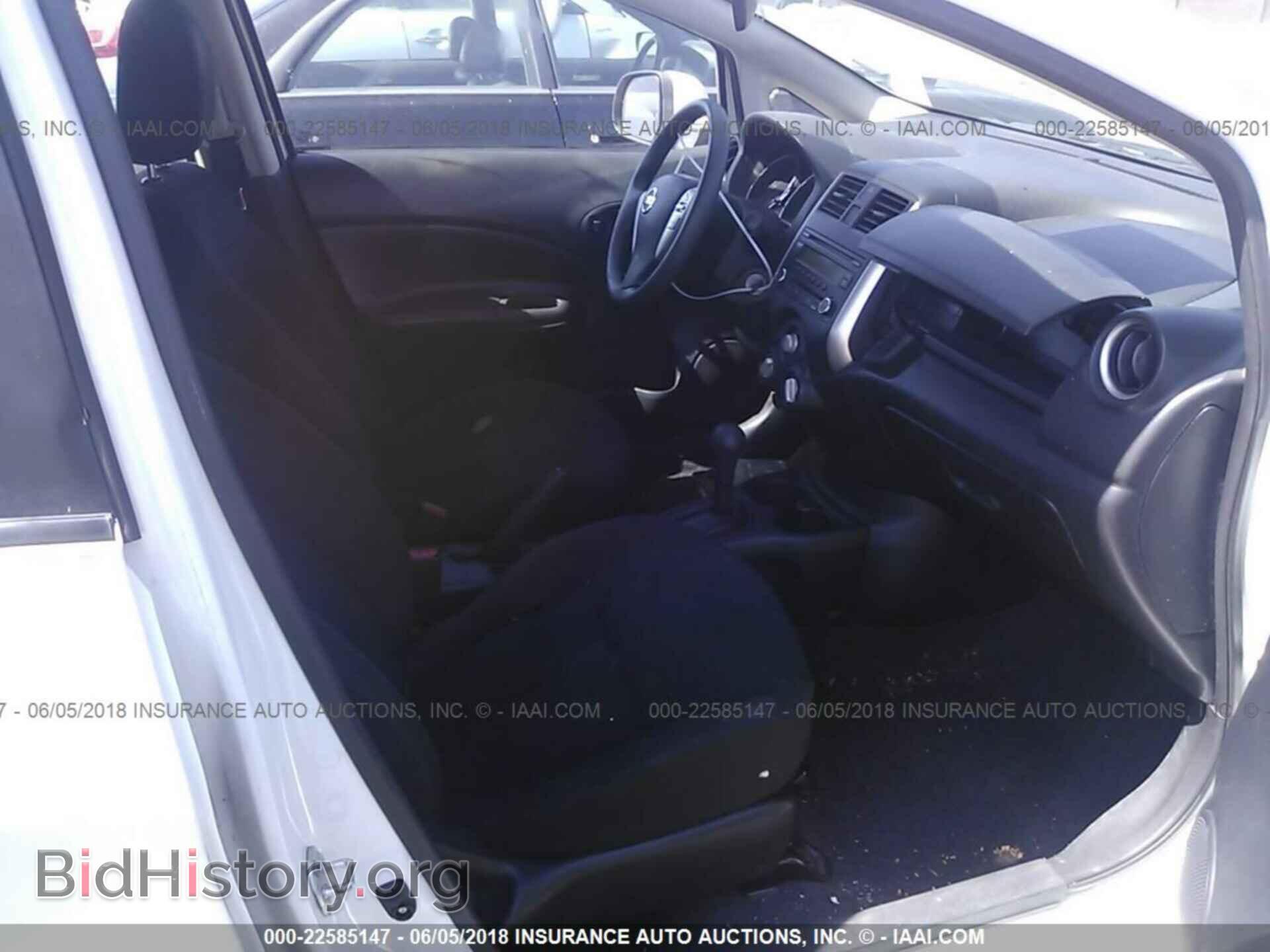 2014 Nissan Versa note - VIN: 3N1CE2CP4EL430727 - Photo 5