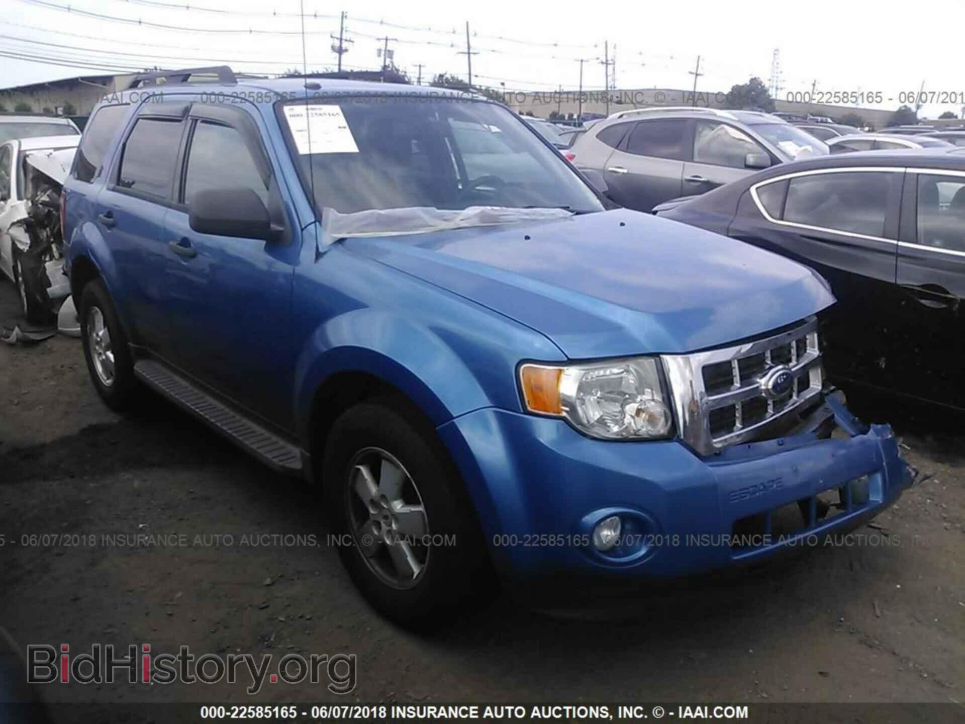 Photo 1FMCU0D70CKB09278 - Ford Escape 2012