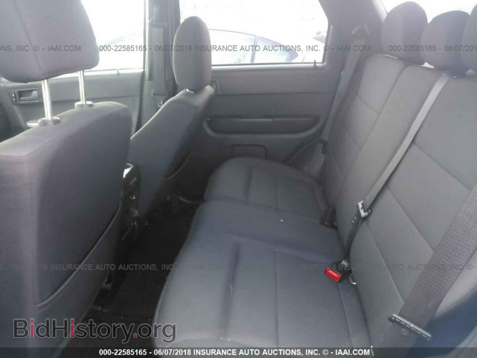 2012 Ford Escape - VIN: 1FMCU0D70CKB09278 - Фото 8