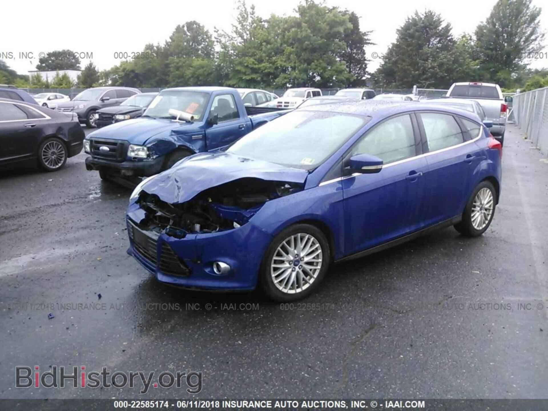 2012 Ford Focus - VIN: 1FAHP3M26CL338216 - Photo 2