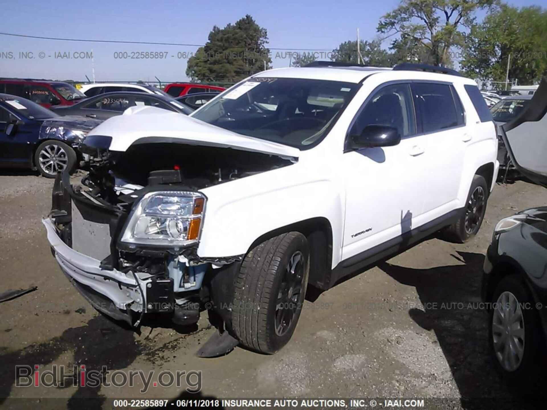 2017 Gmc Terrain - VIN: 2GKALPEKXH6310002 - Photo 2