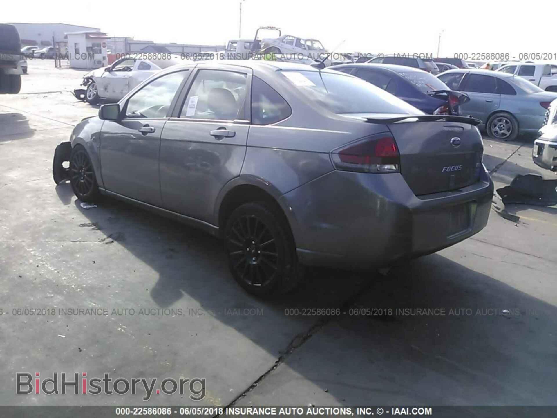 2011 Ford Focus - VIN: 1FAHP3GN5BW168336 - Фото 3