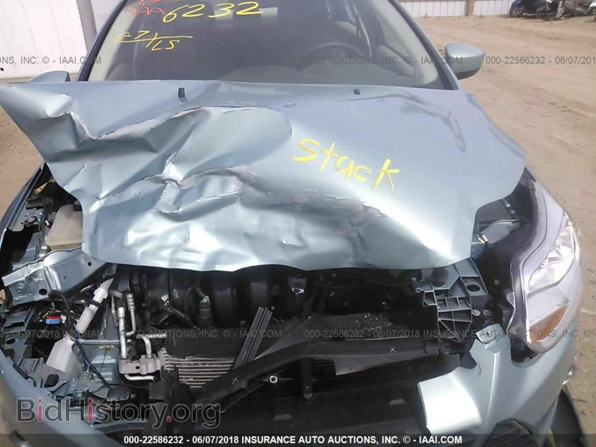 2012 Ford Focus - VIN: 1FAHP3F25CL227525 - Photo 10