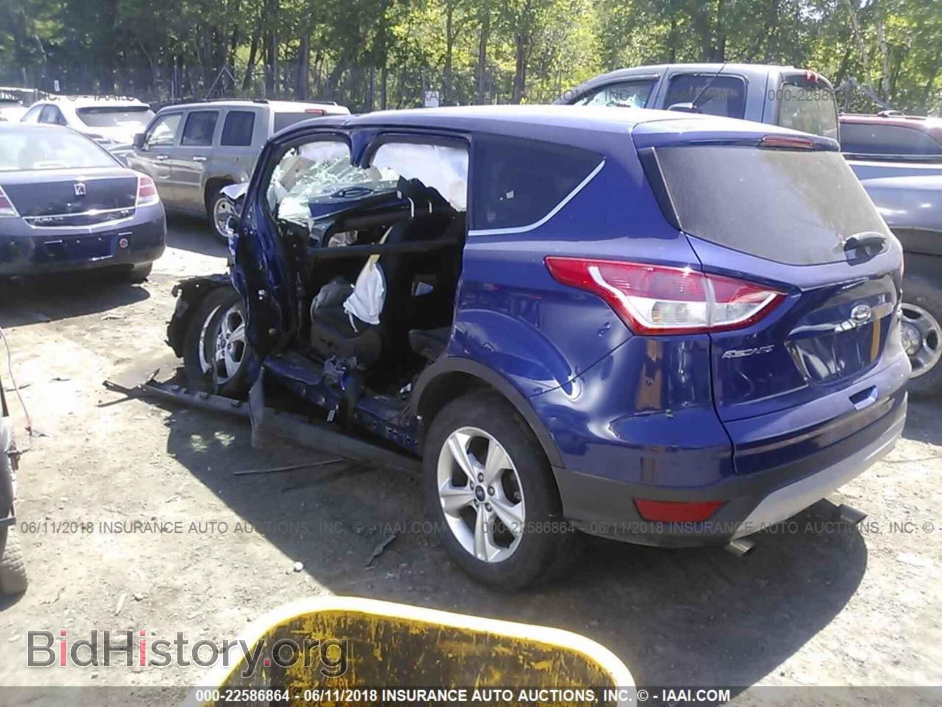 2014 Ford Escape - VIN: 1FMCU9GX9EUC64015 - Photo 3