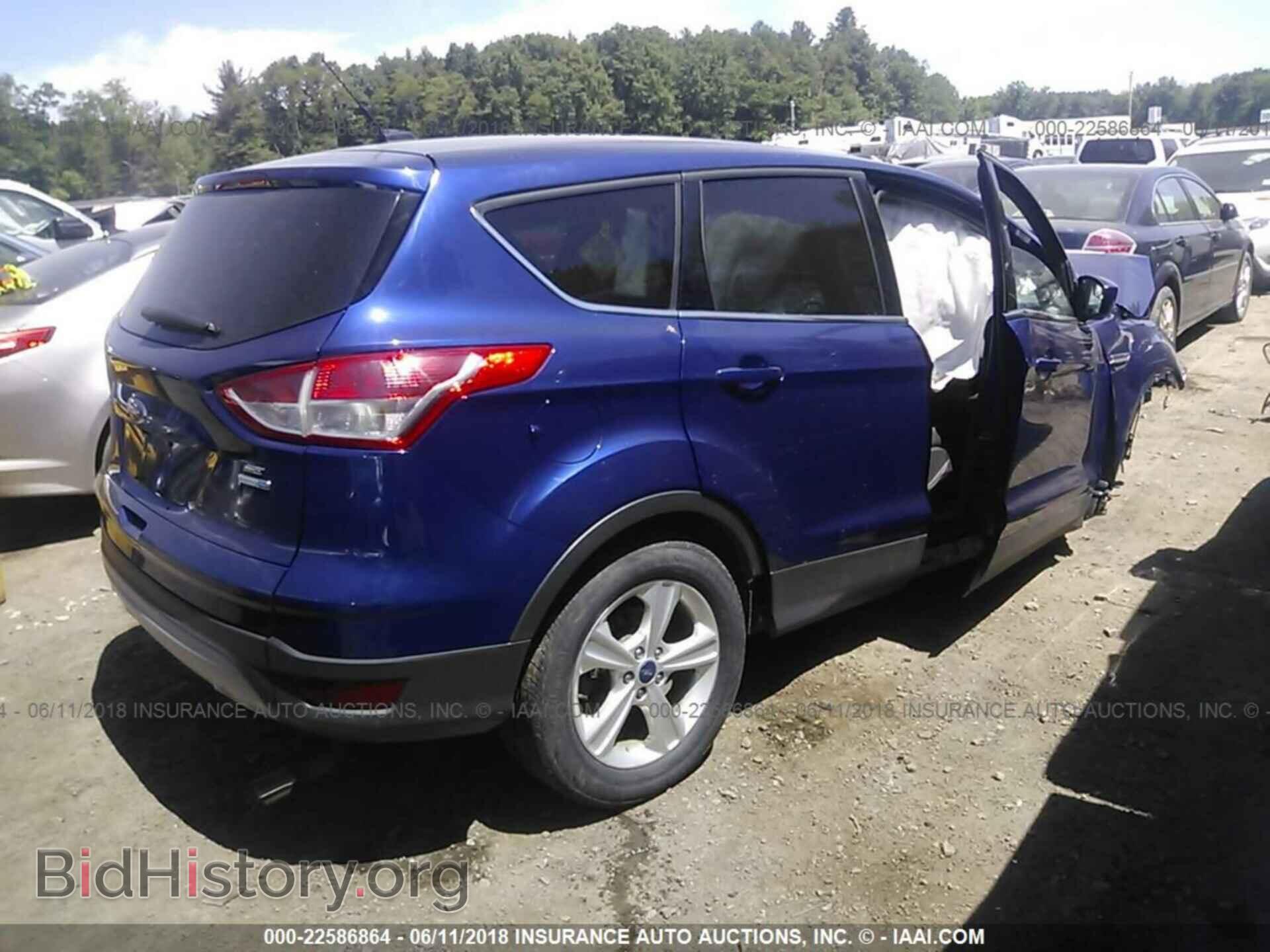 2014 Ford Escape - VIN: 1FMCU9GX9EUC64015 - Photo 4