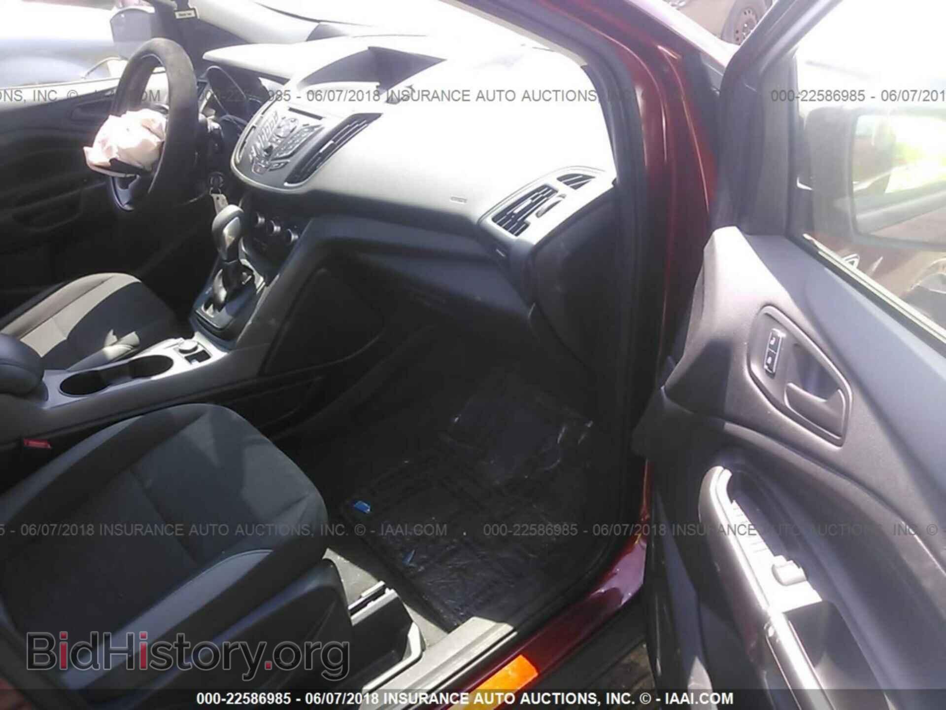 2014 Ford Escape - VIN: 1FMCU0F77EUD87311 - Фото 5