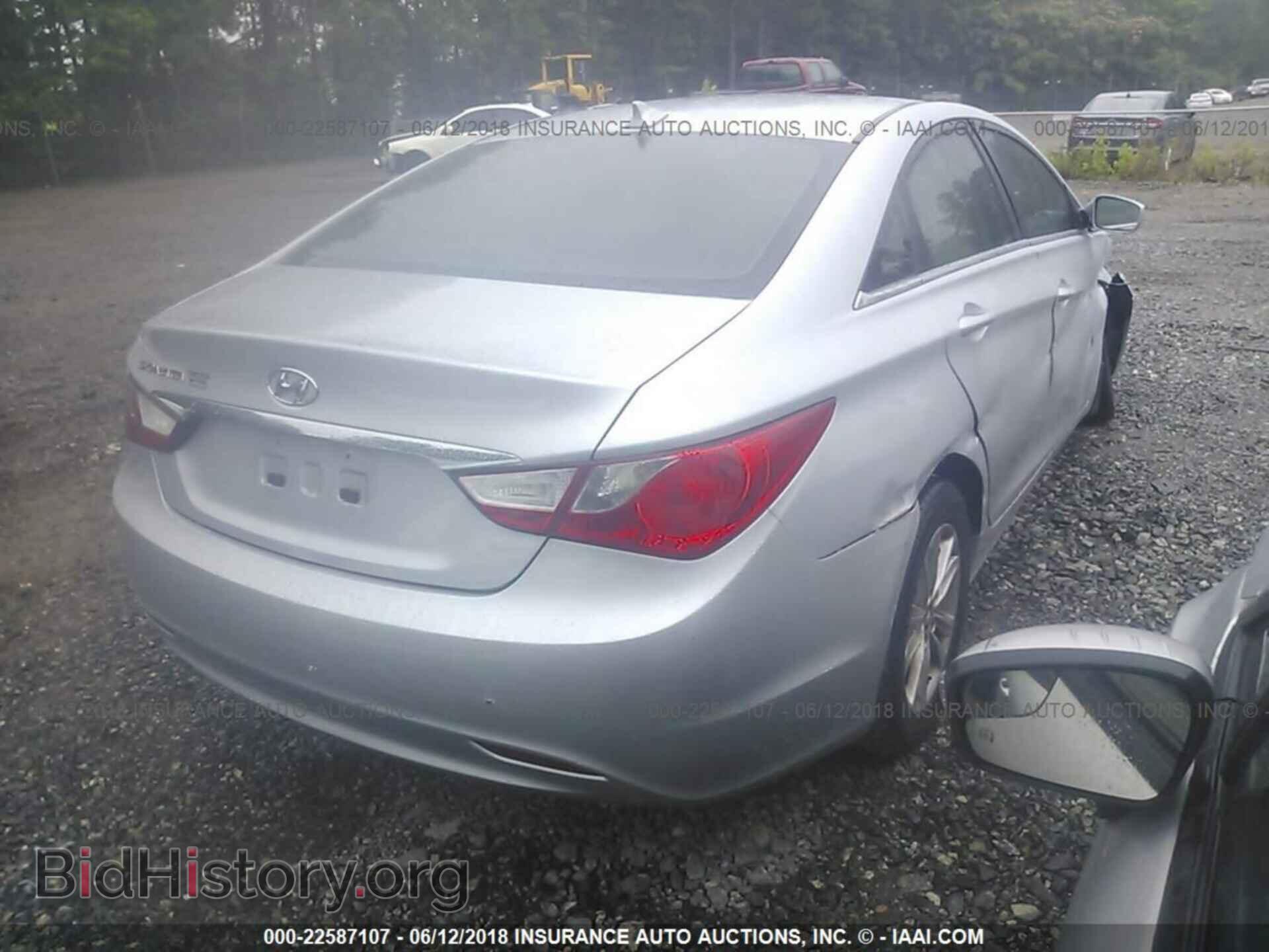 2012 Hyundai Sonata - VIN: 5NPEB4AC7CH434245 - Фото 4