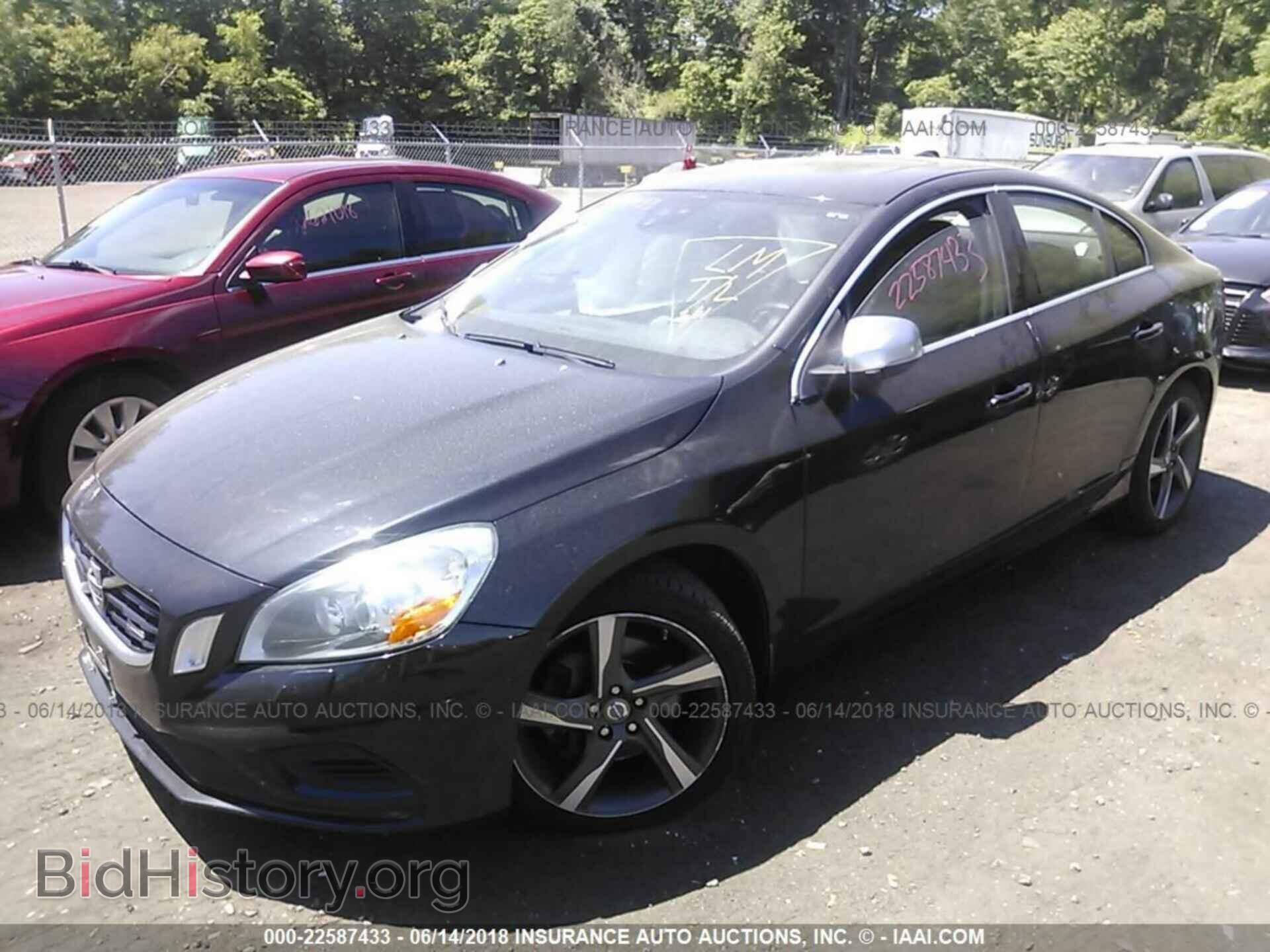 2012 Volvo S60 - VIN: YV1902FH2C2121325 - Фото 2
