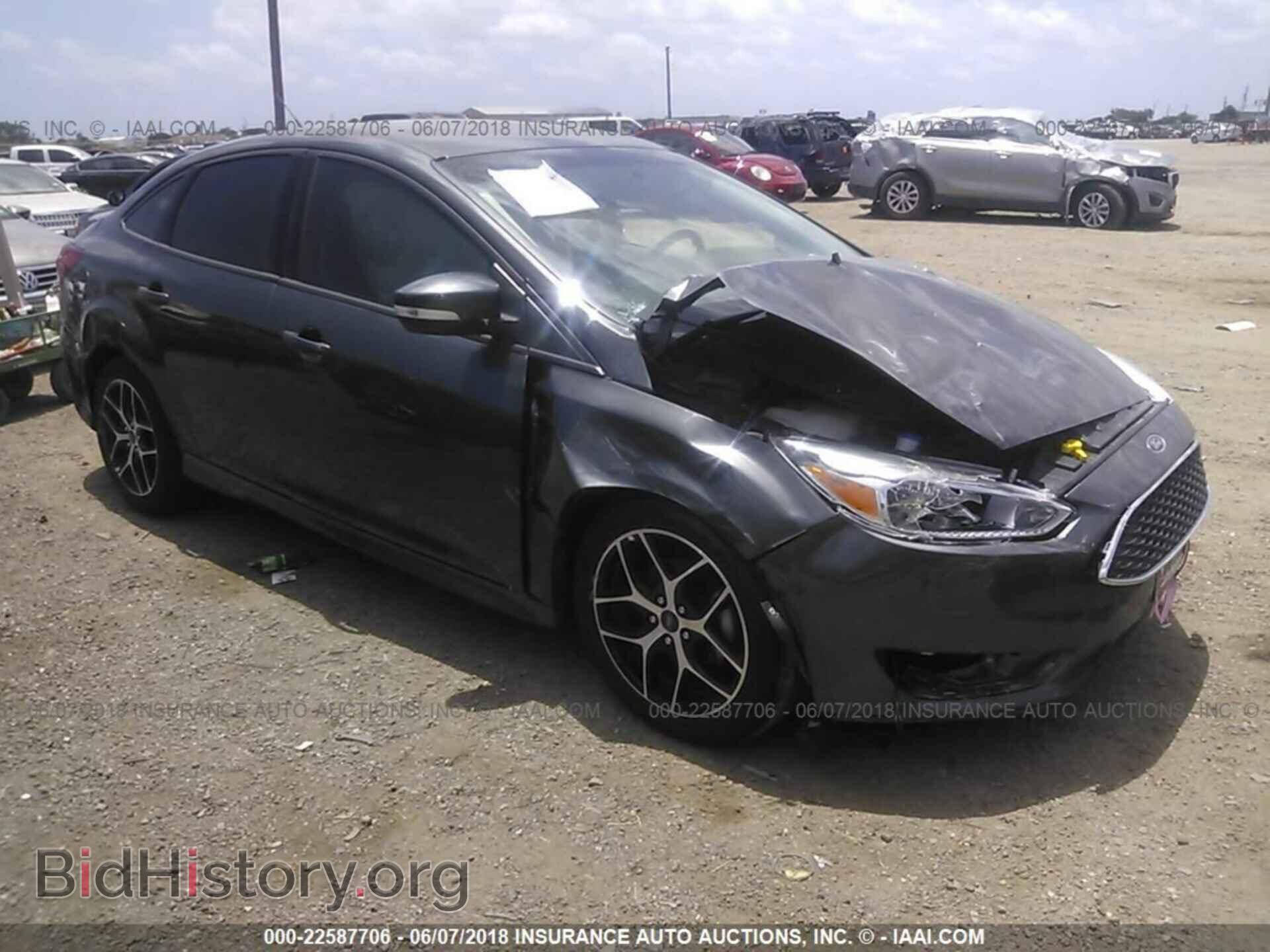Photo 1FADP3F25GL398568 - Ford Focus 2016