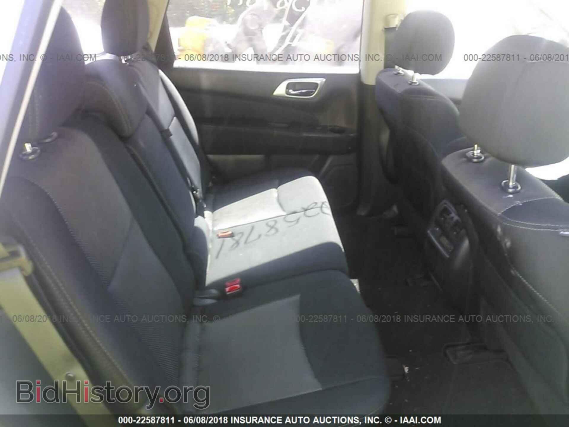 2017 Nissan Pathfinder - VIN: 5N1DR2MM9HC698758 - Фото 8