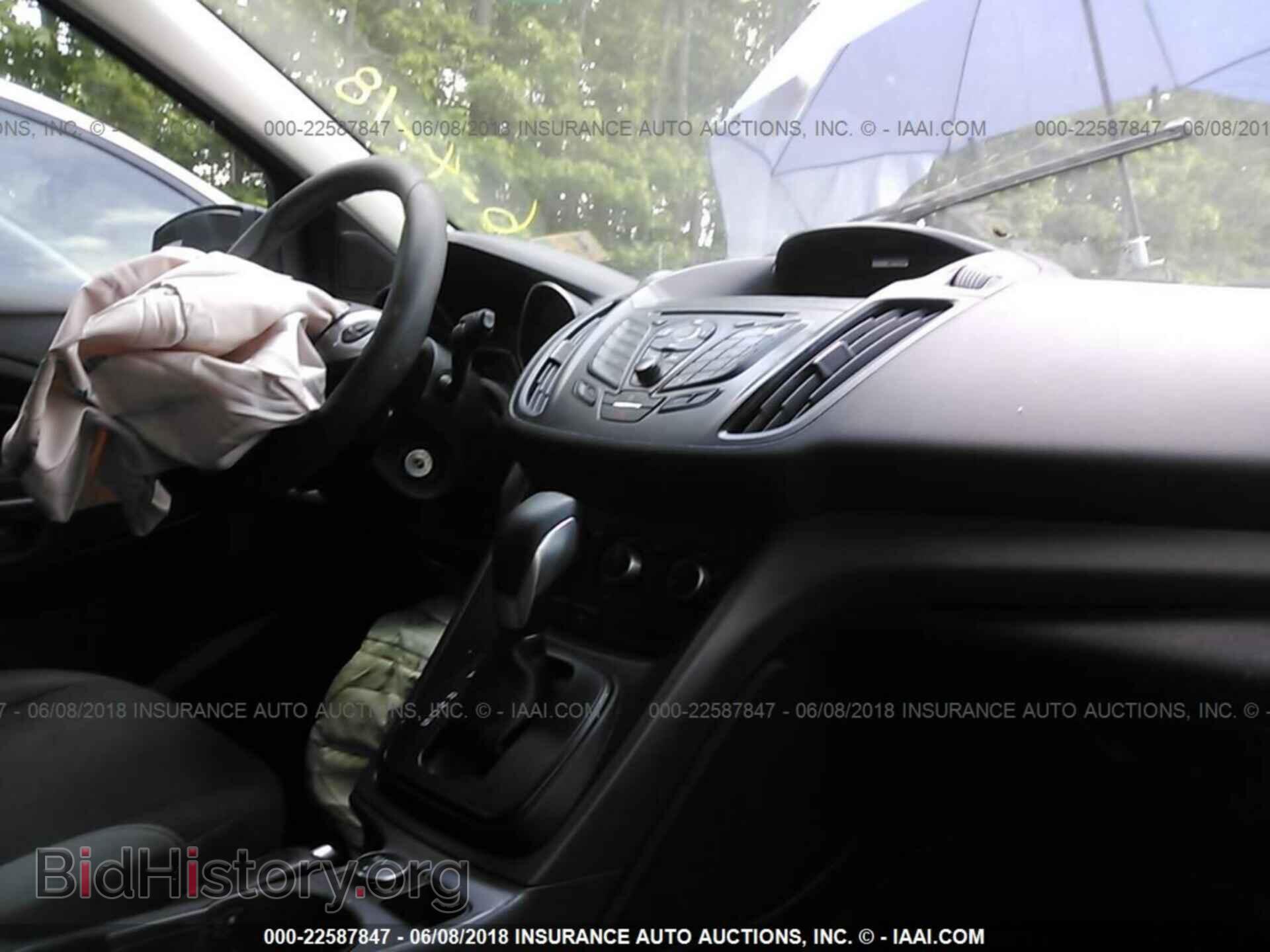 2014 Ford Escape - VIN: 1FMCU0F77EUC82039 - Photo 5