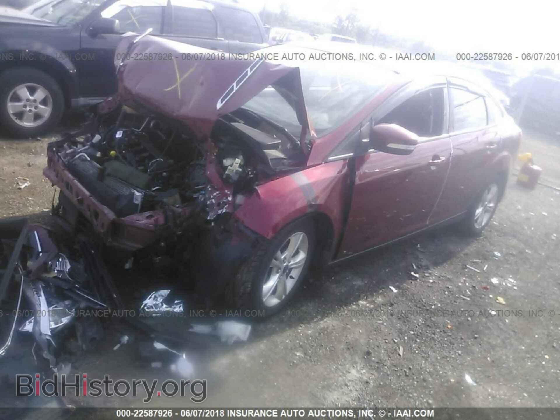 2014 Ford Focus - VIN: 1FADP3F21EL405349 - Photo 2