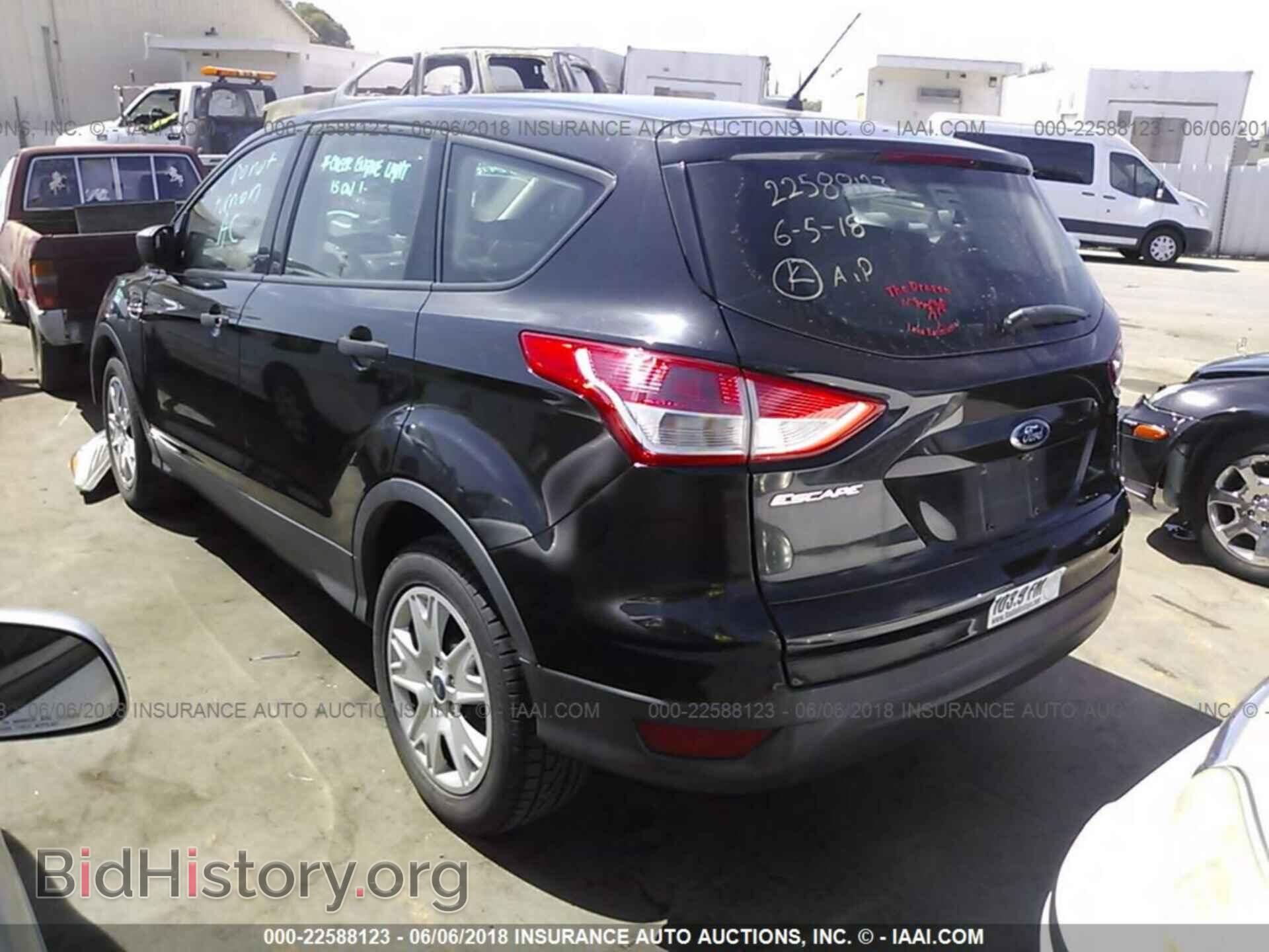 2014 Ford Escape - VIN: 1FMCU0F72EUD37657 - Photo 3