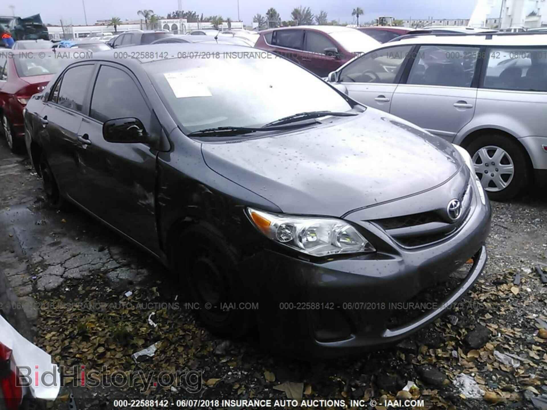 Фотография 2T1BU4EE5BC676672 - Toyota Corolla 2011