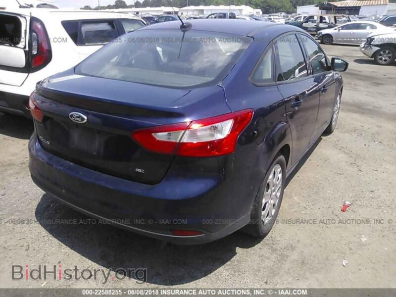 2012 Ford FOCUS (VIN 1FAHP3F26CL157775) — photo 4 of 10