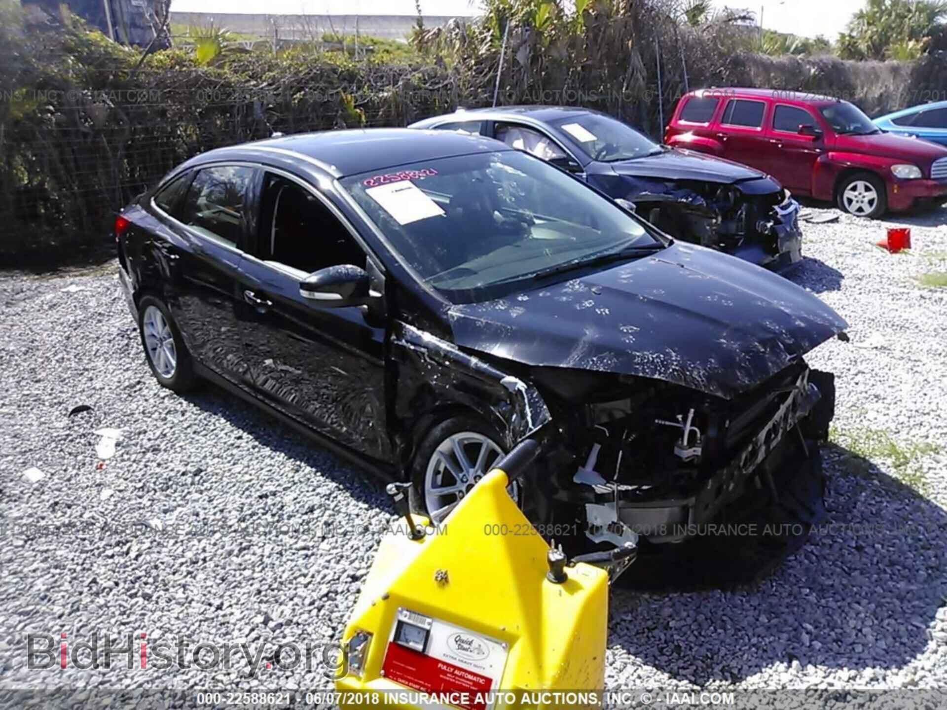Photo 1FADP3F20HL322810 - Ford Focus 2017