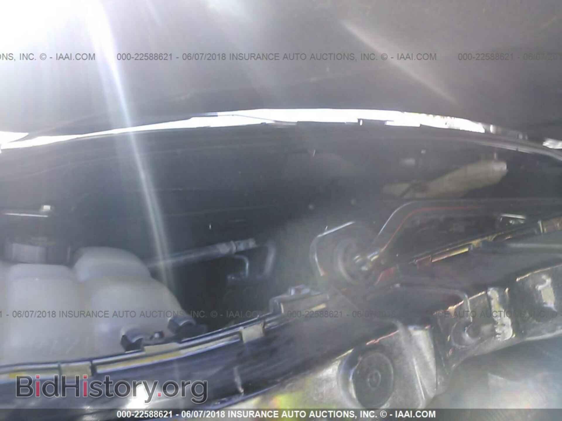 2017 Ford Focus - VIN: 1FADP3F20HL322810 - Photo 10