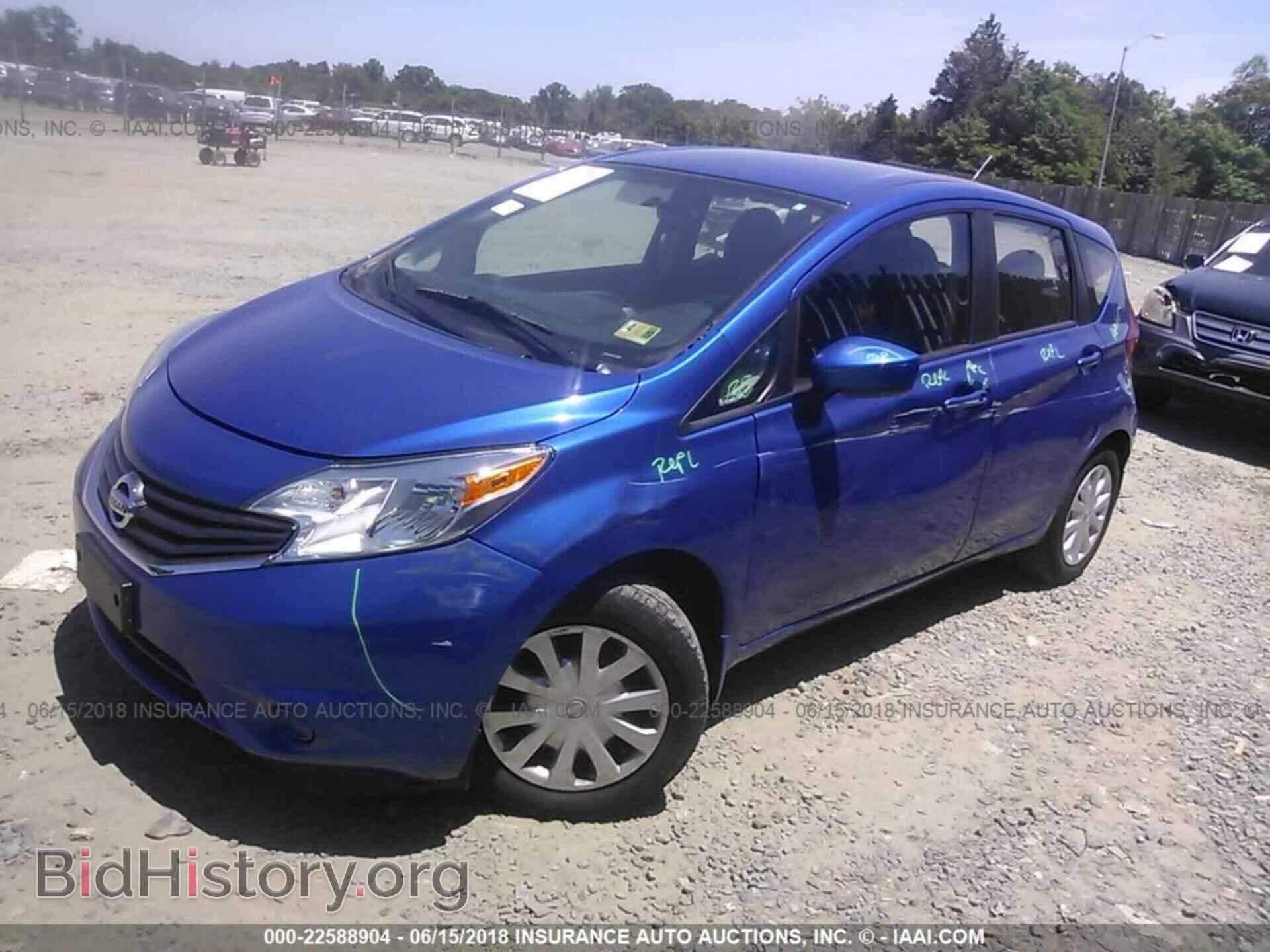 2015 Nissan Versa note - VIN: 3N1CE2CPXFL356408 - Фото 2