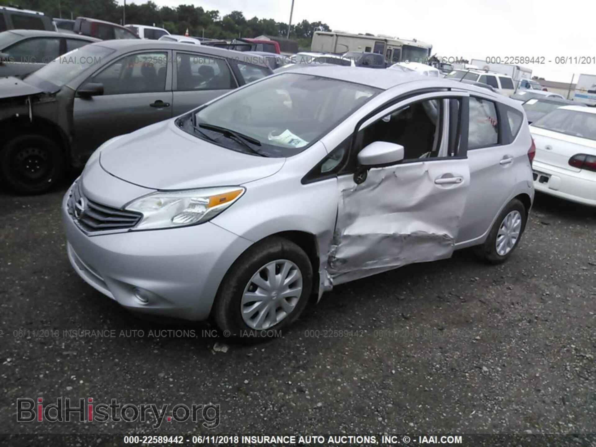 2016 Nissan Versa note - VIN: 3N1CE2CP2GL389744 - Photo 2